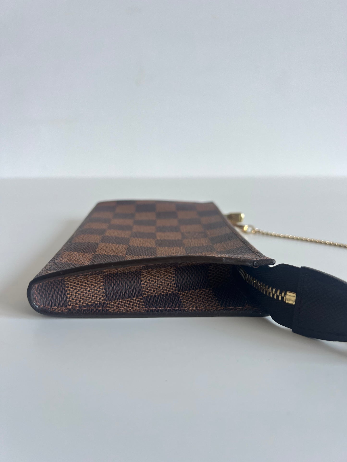 Pochette accessoires