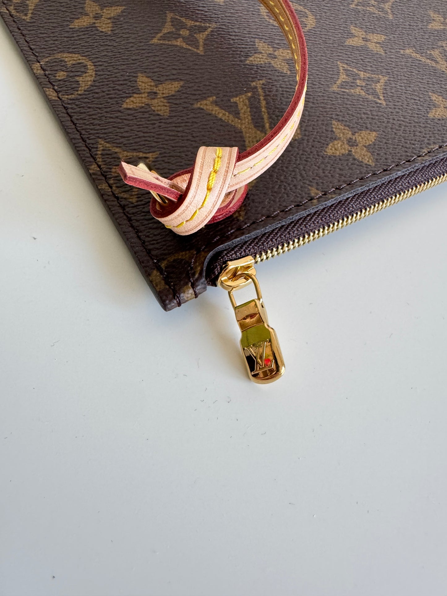 Pochette neverfull