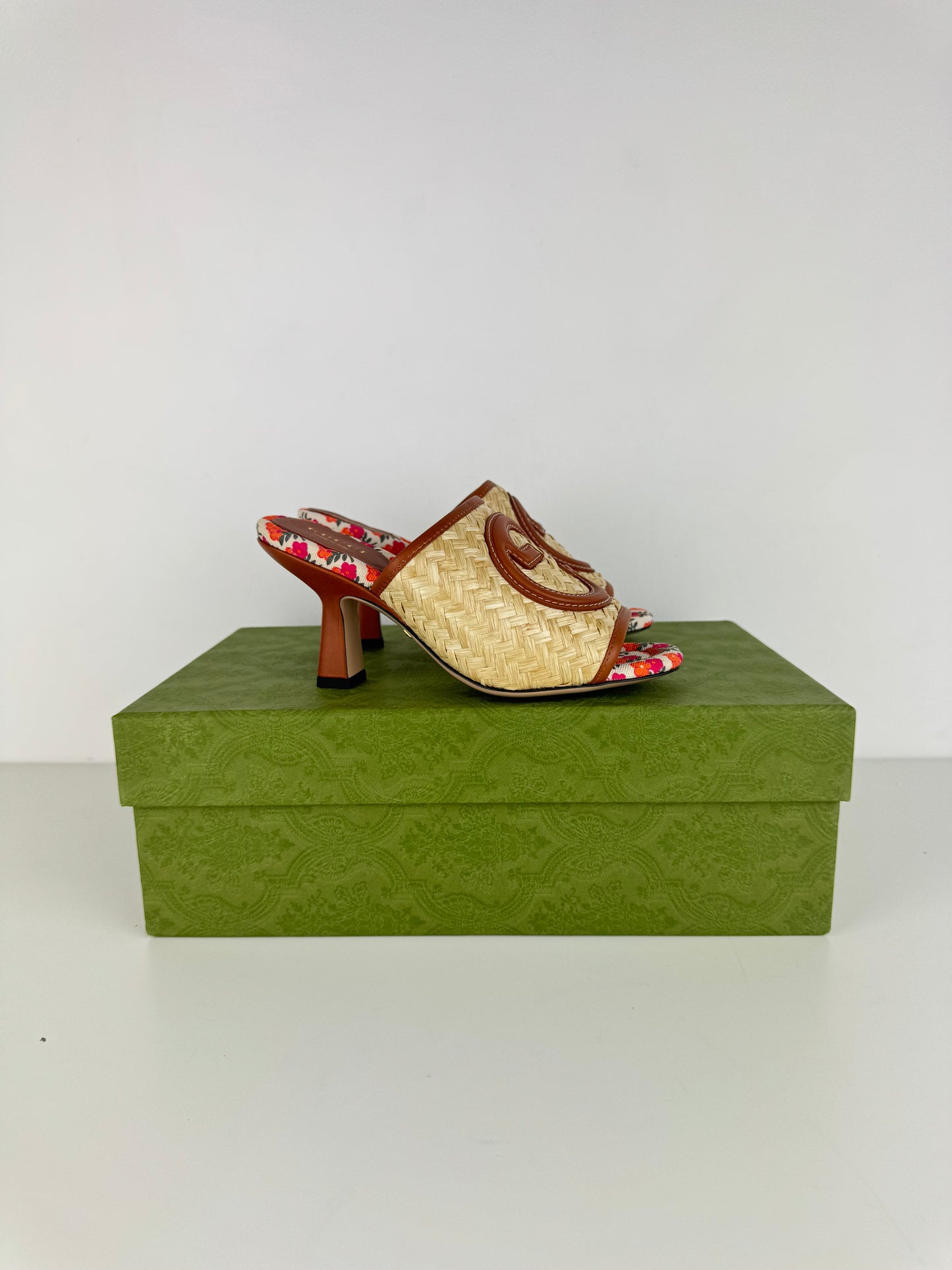 Mules Gucci