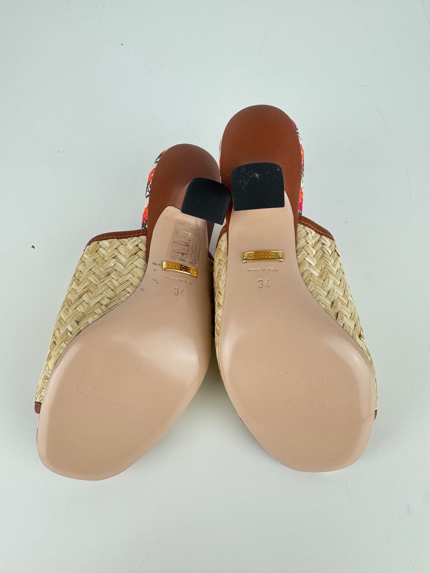 Mules Gucci