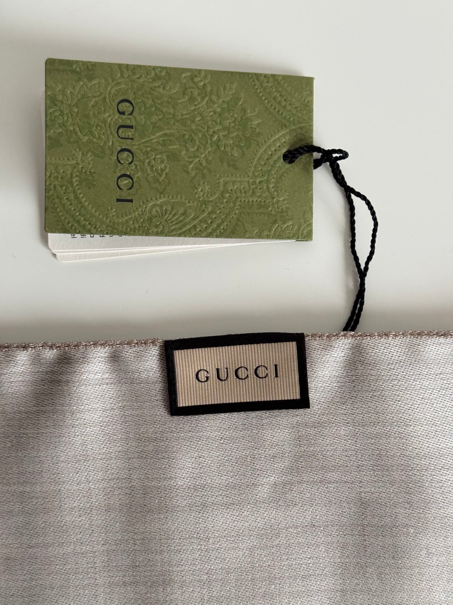 Echarpe / Foulard Gucci