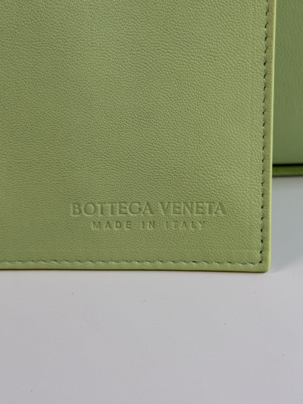 Arco Mini Bottega Veneta en cuir intrecciato vert