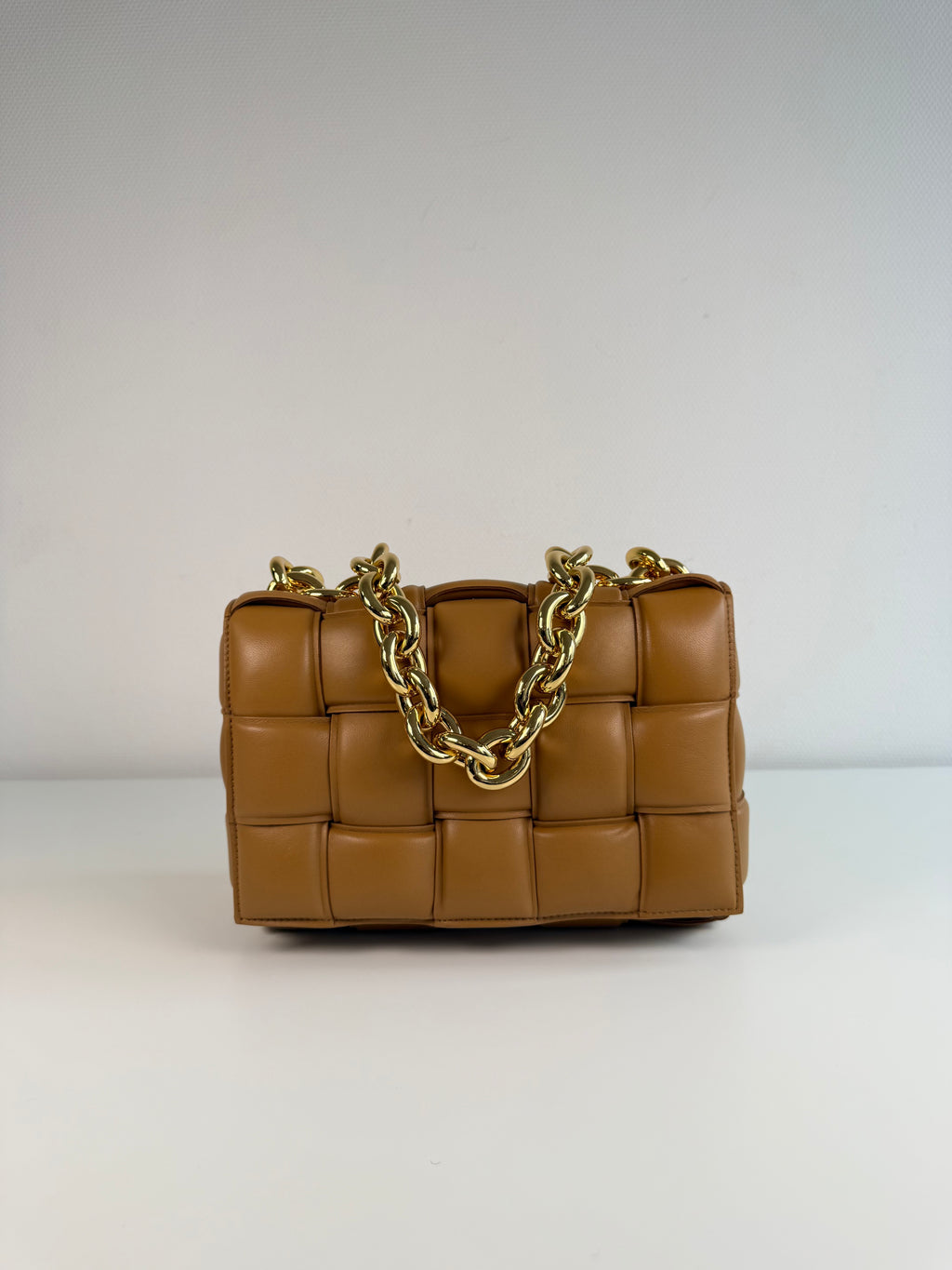 Chain Cassette en cuir Camel