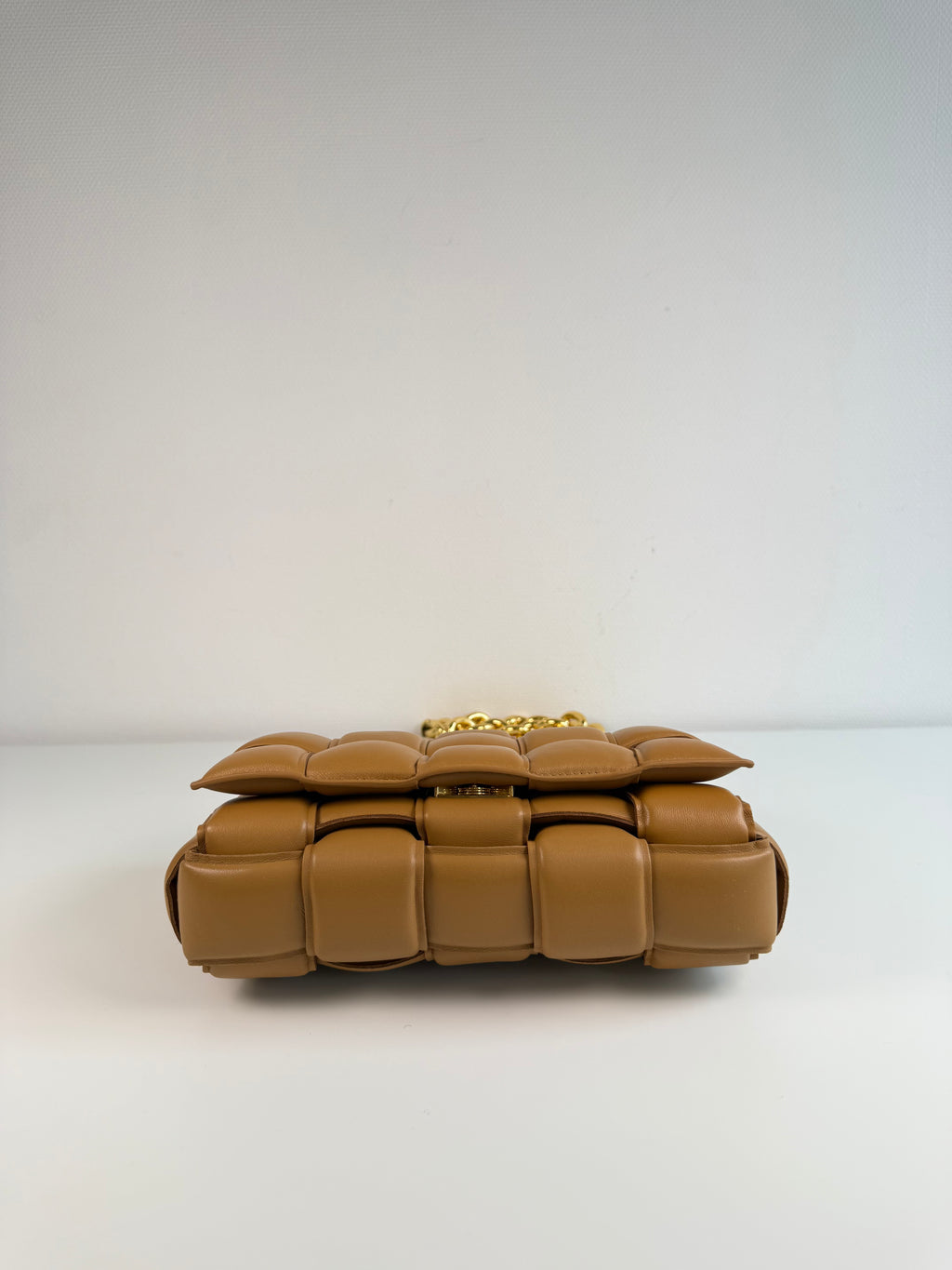Chain Cassette en cuir Camel