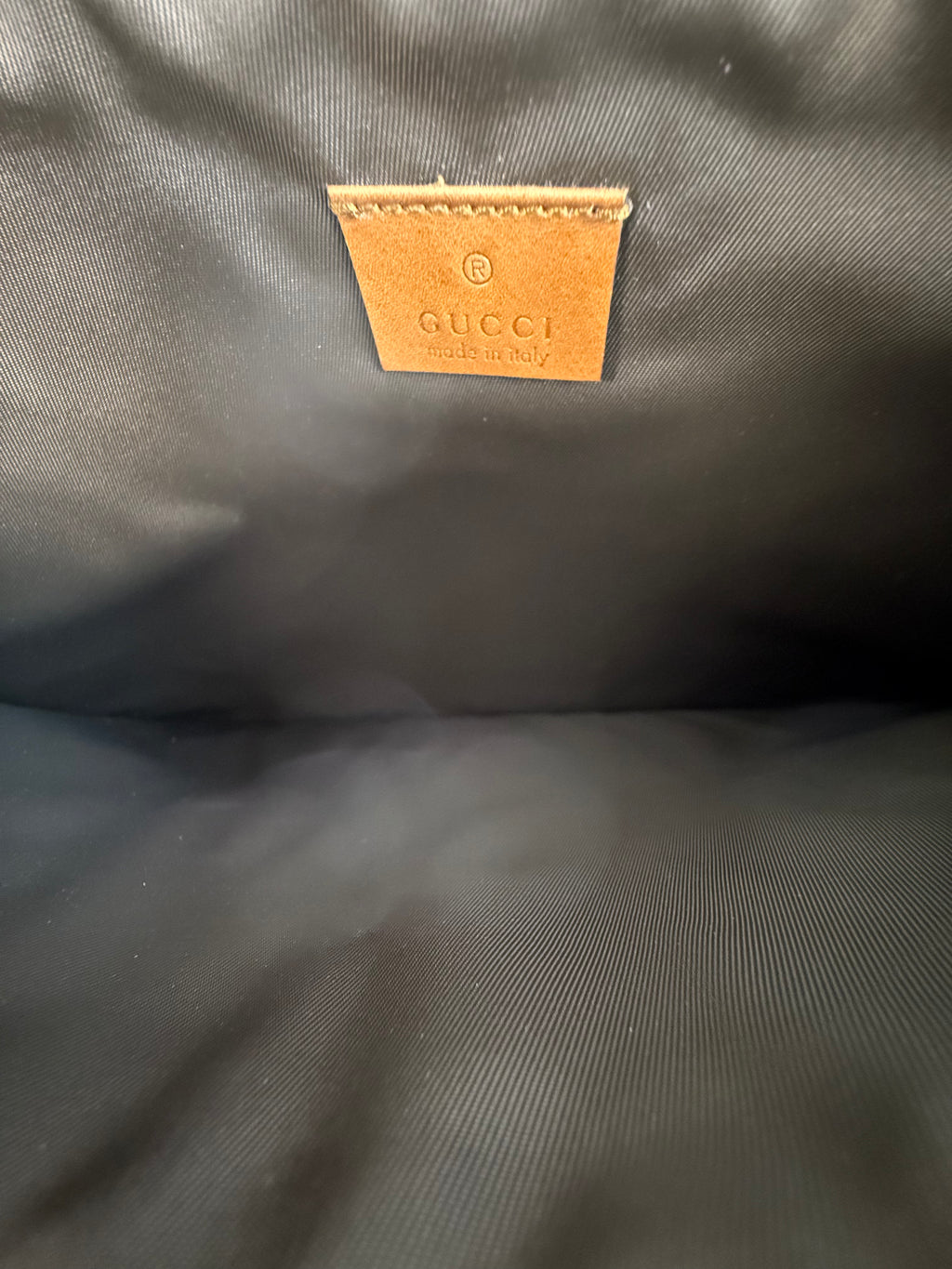 Pochette fleuri monogramme Gucci