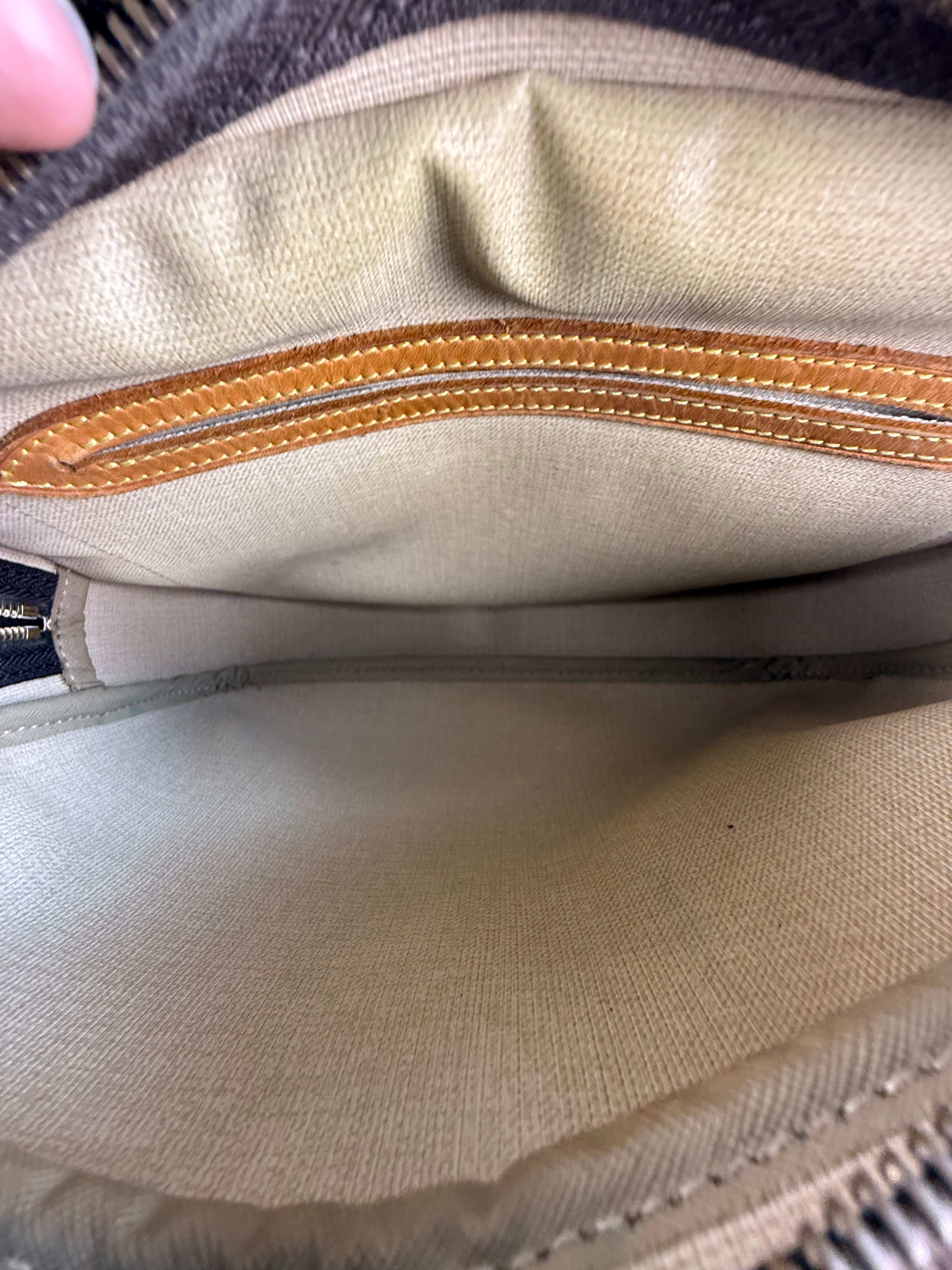 Sac reporter Monogram Louis Vuitton