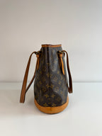 Bucket PM en toile Monogram marron