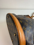 Bucket PM en toile Monogram marron