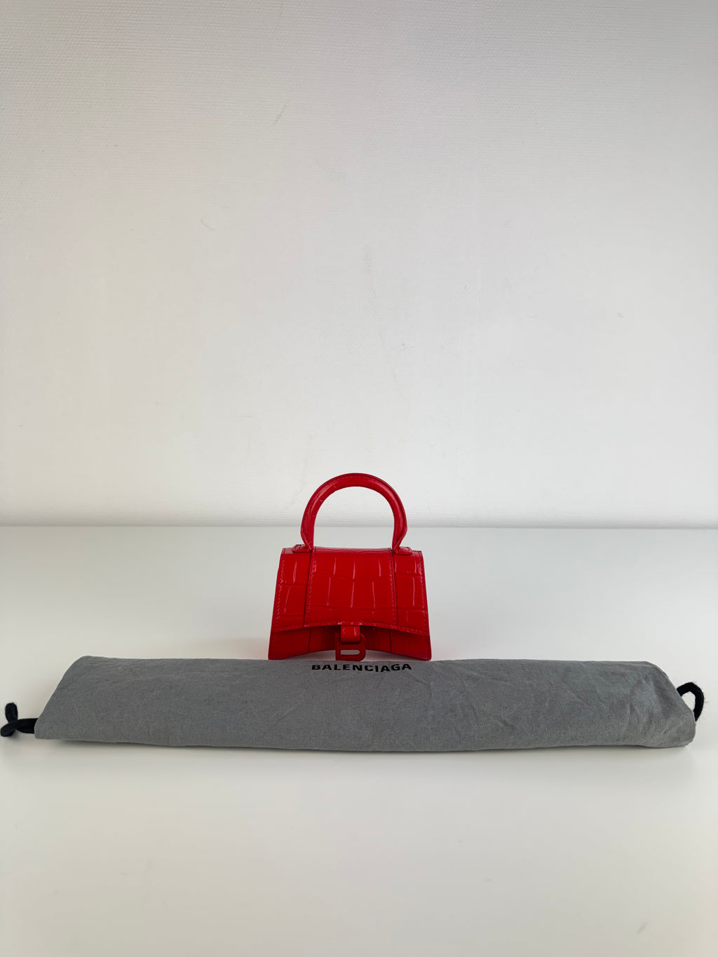 Super mini Hourglass