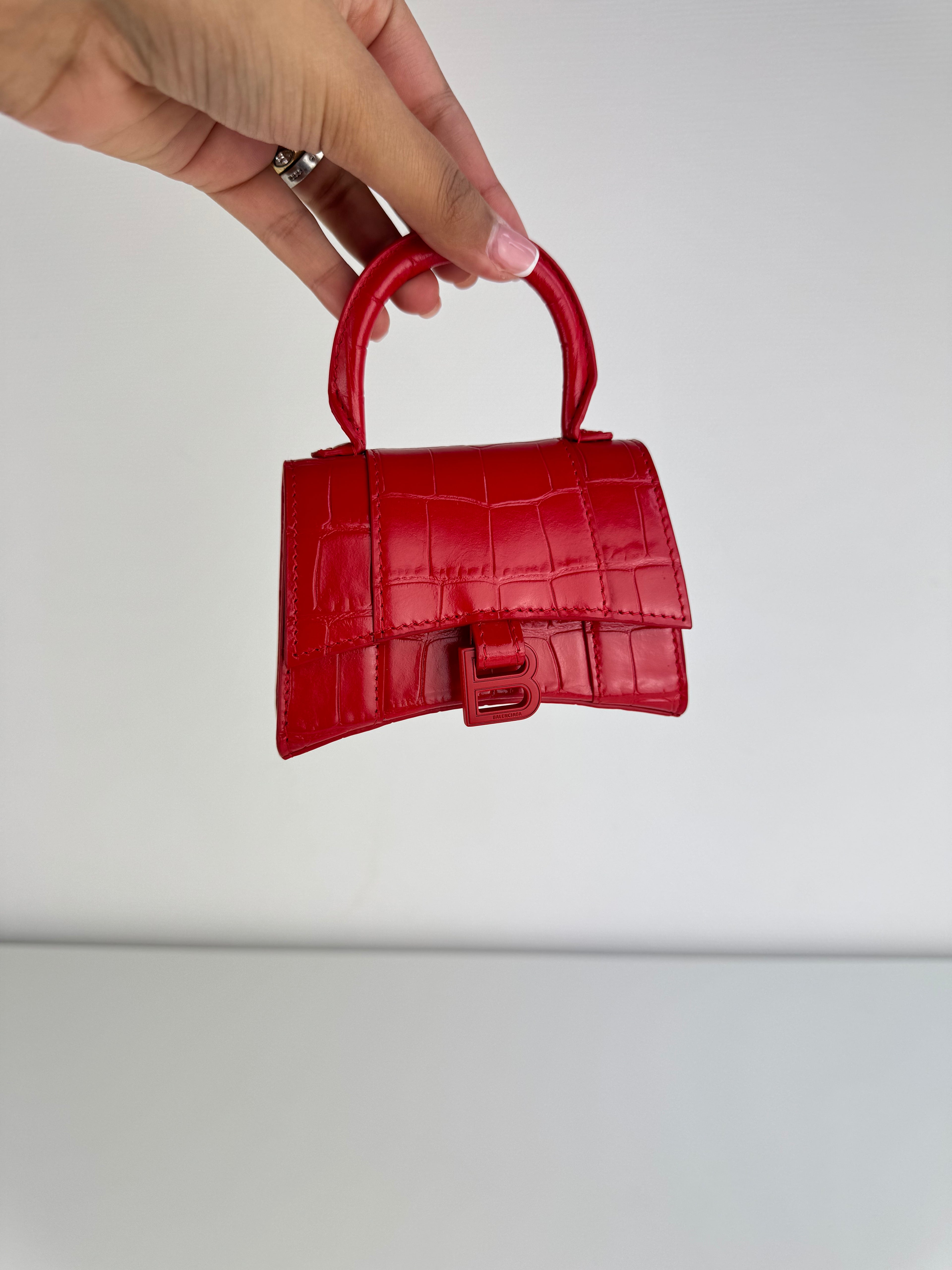 Super mini Hourglass