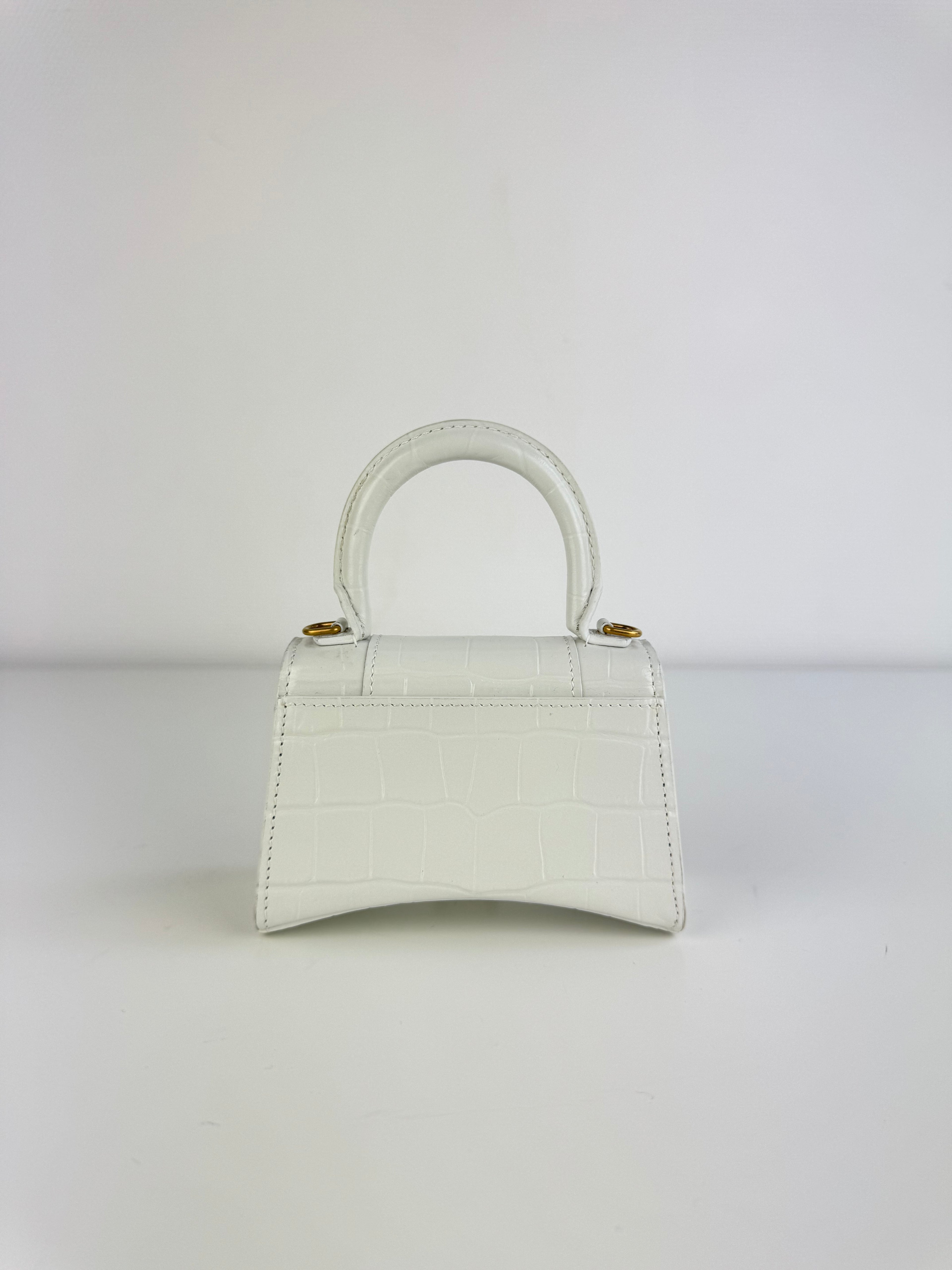 Super mini Hourglass