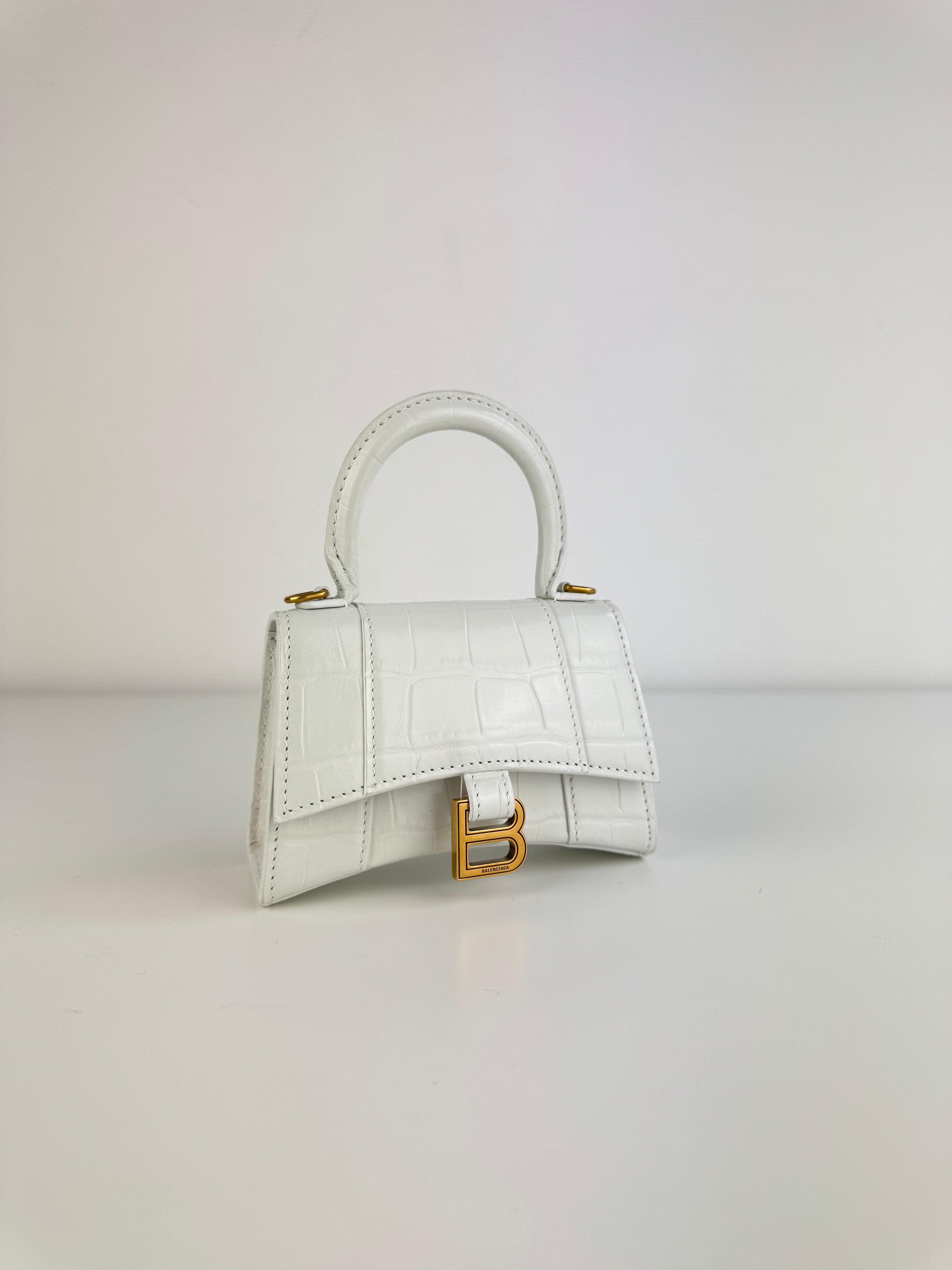 Super mini Hourglass