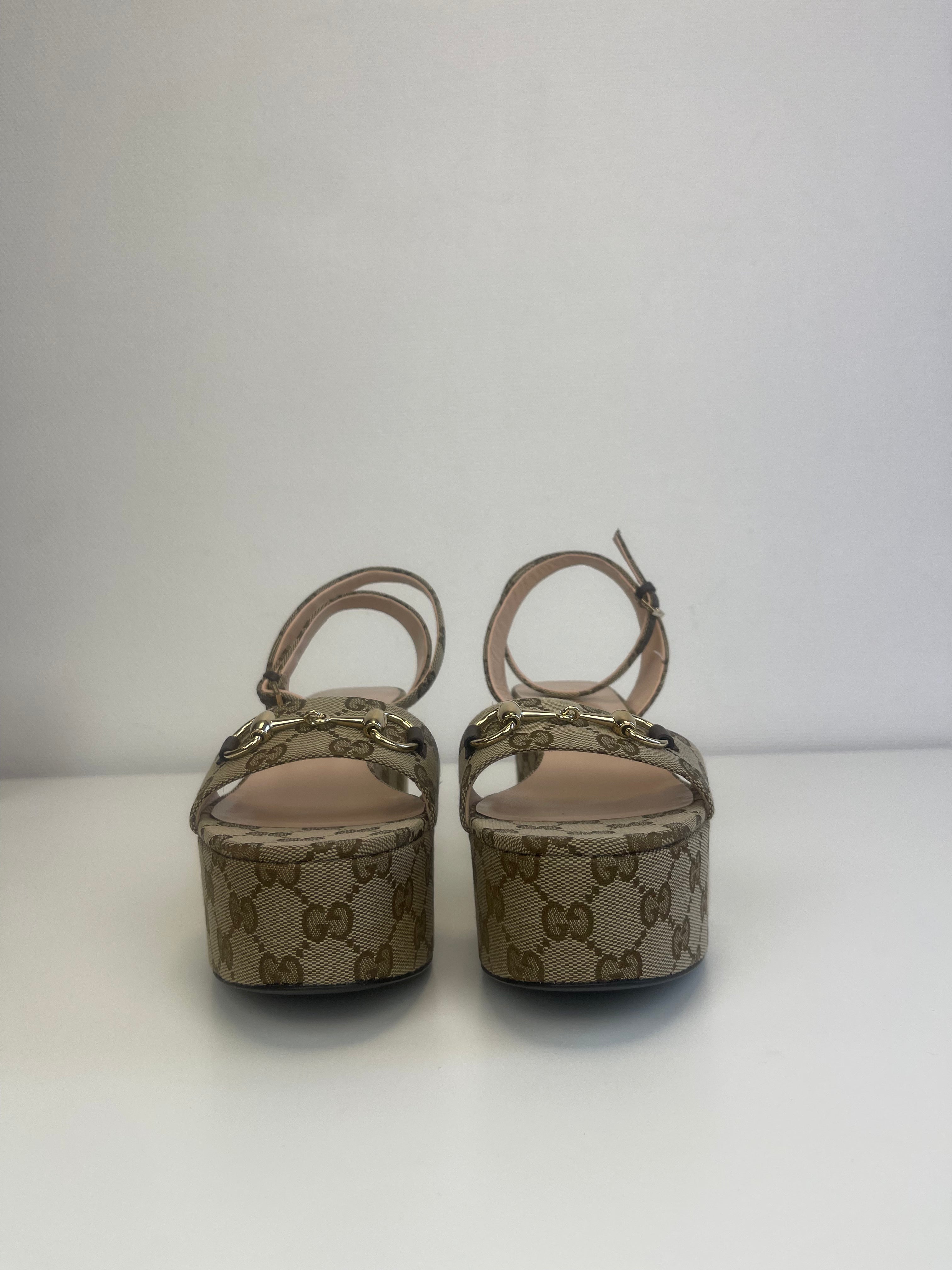 Escarpins GG Gucci