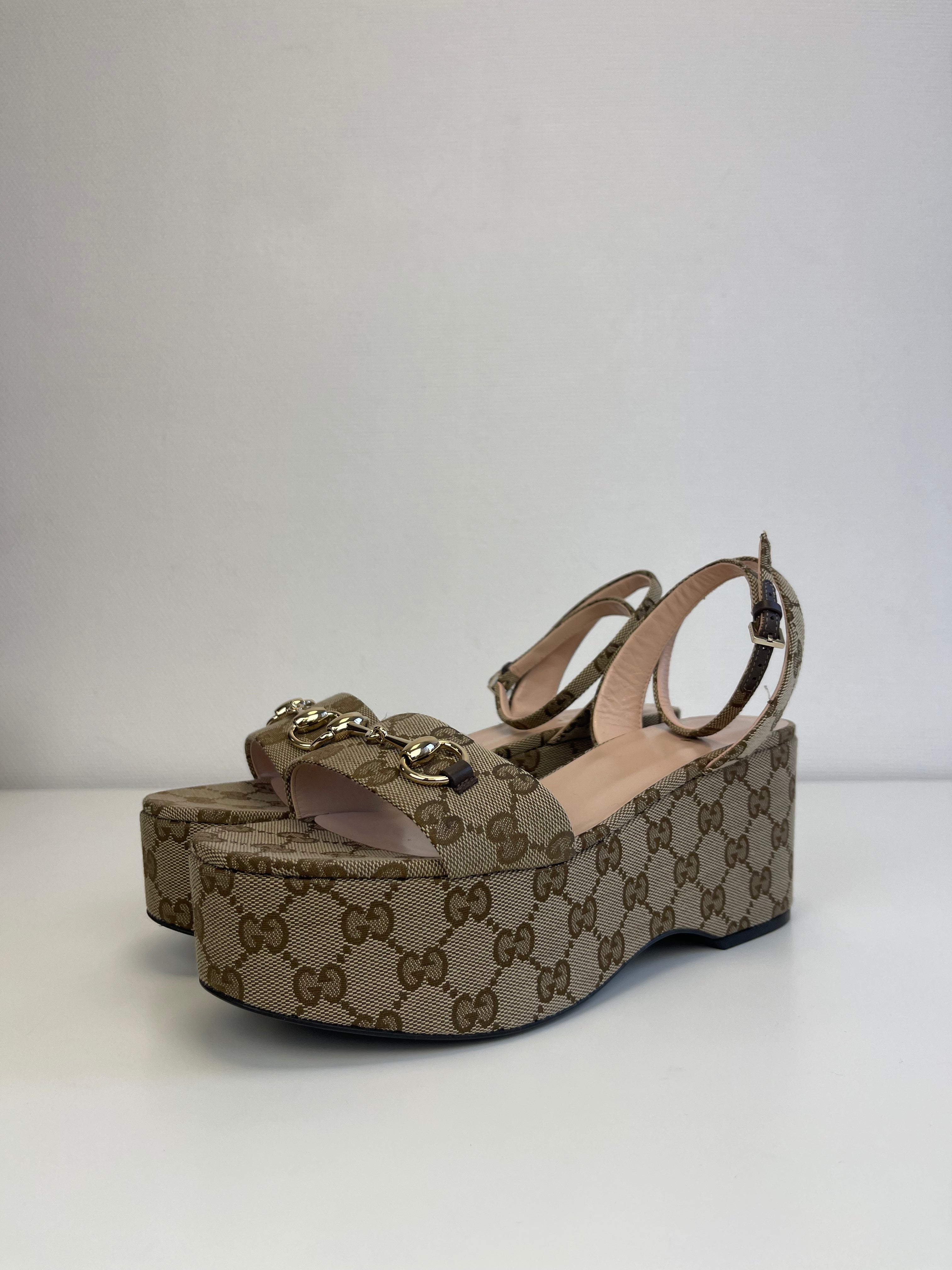 Escarpins GG Gucci