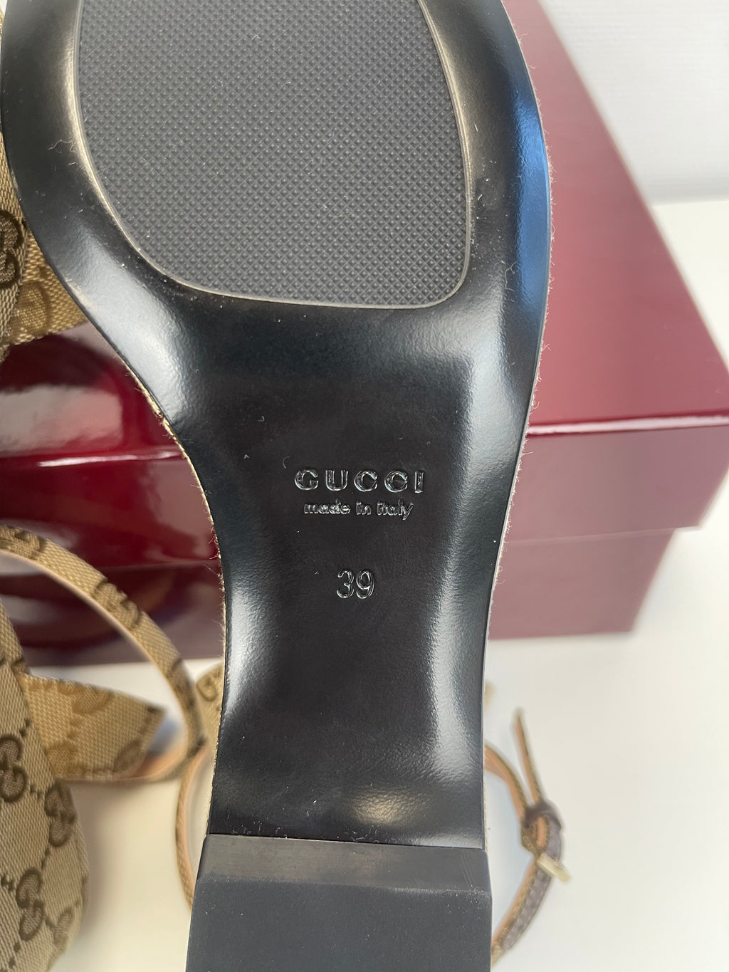Escarpins GG Gucci