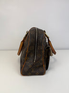 Manhattan monogramme Louis Vuitton