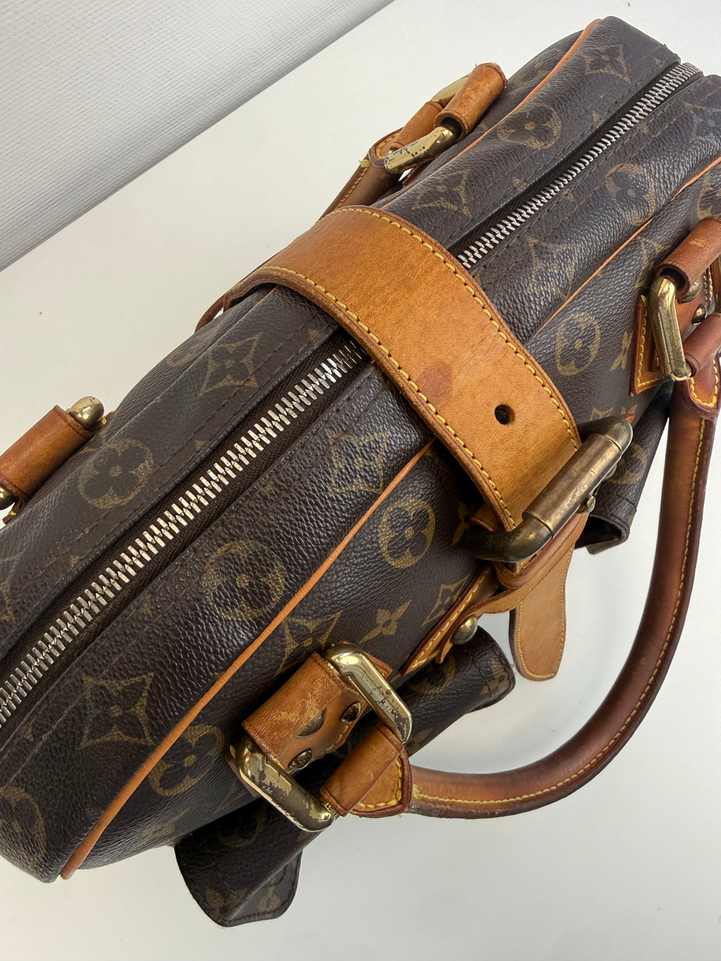 Manhattan monogramme Louis Vuitton