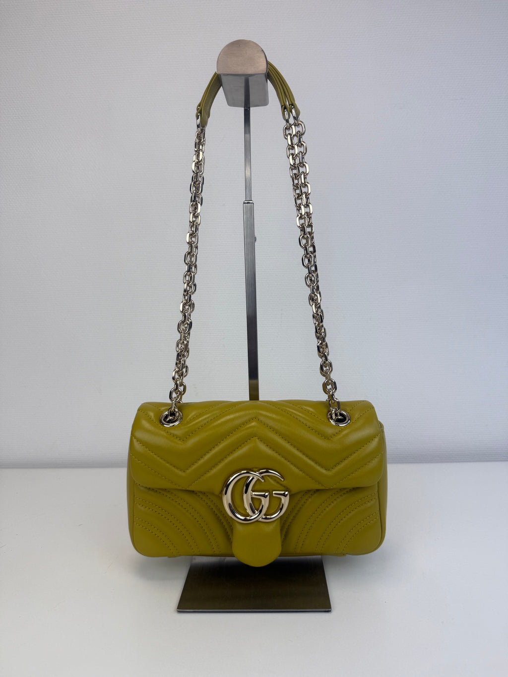 GG Marmont small Gucci