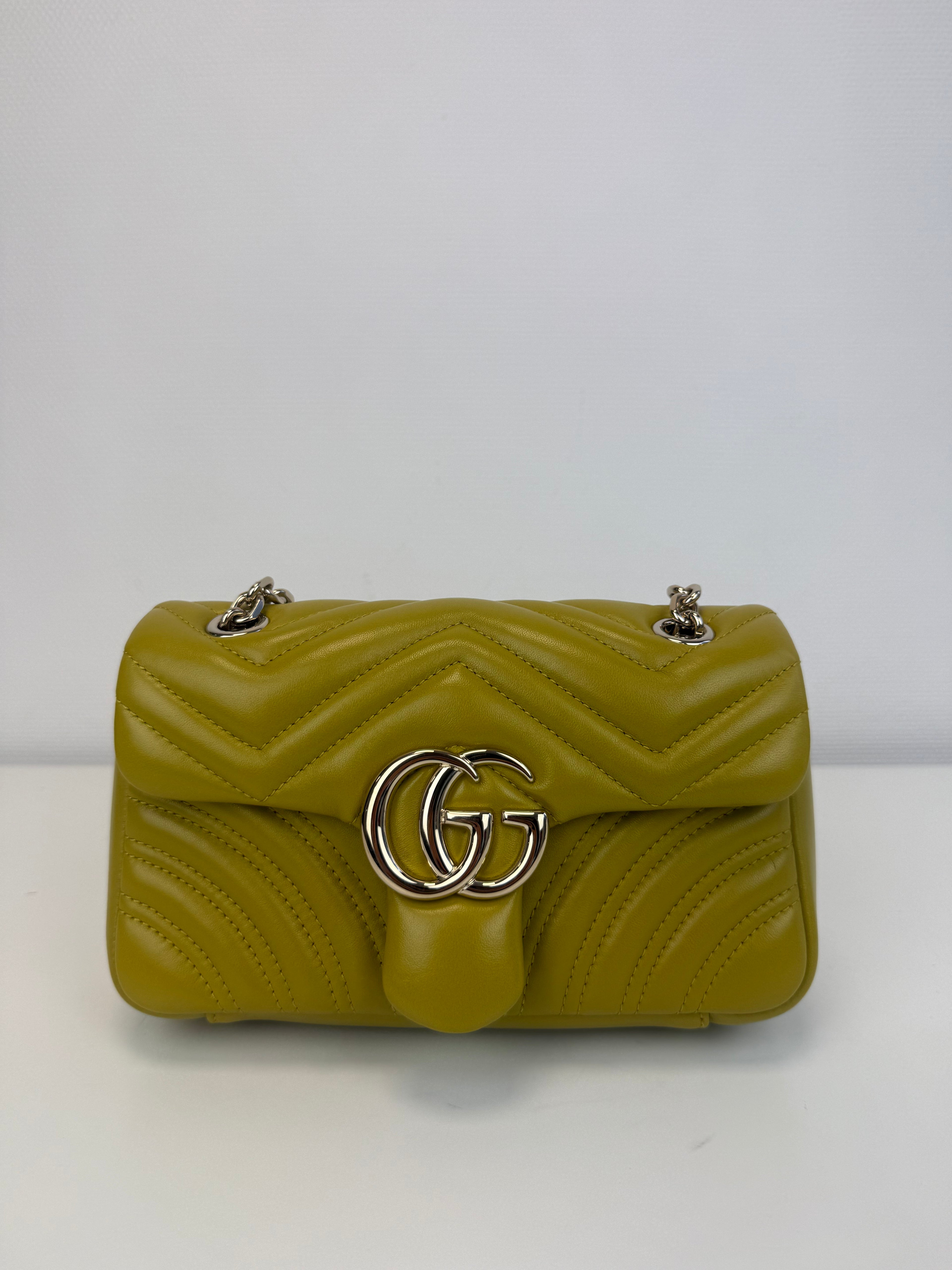 GG Marmont small Gucci