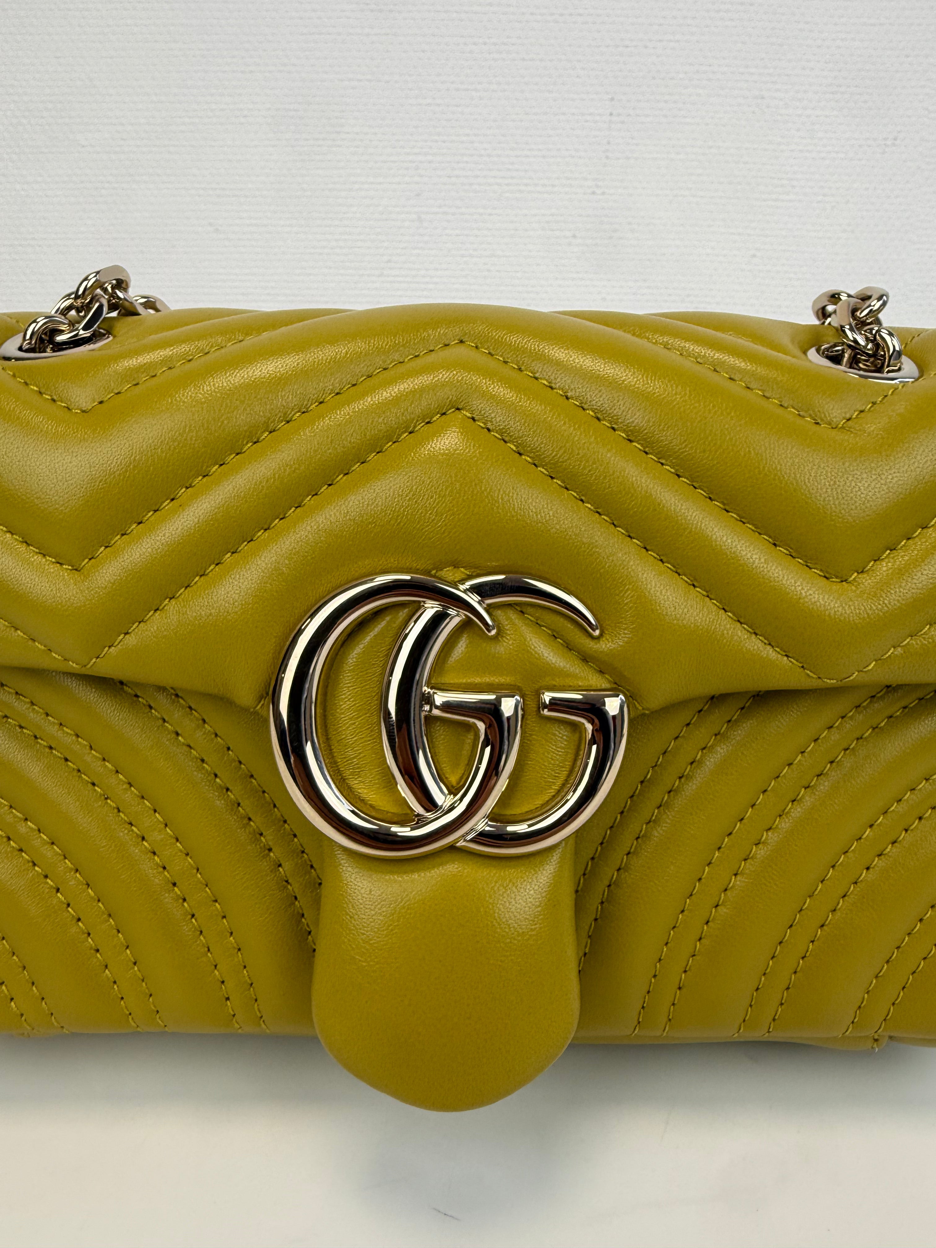 GG Marmont small Gucci