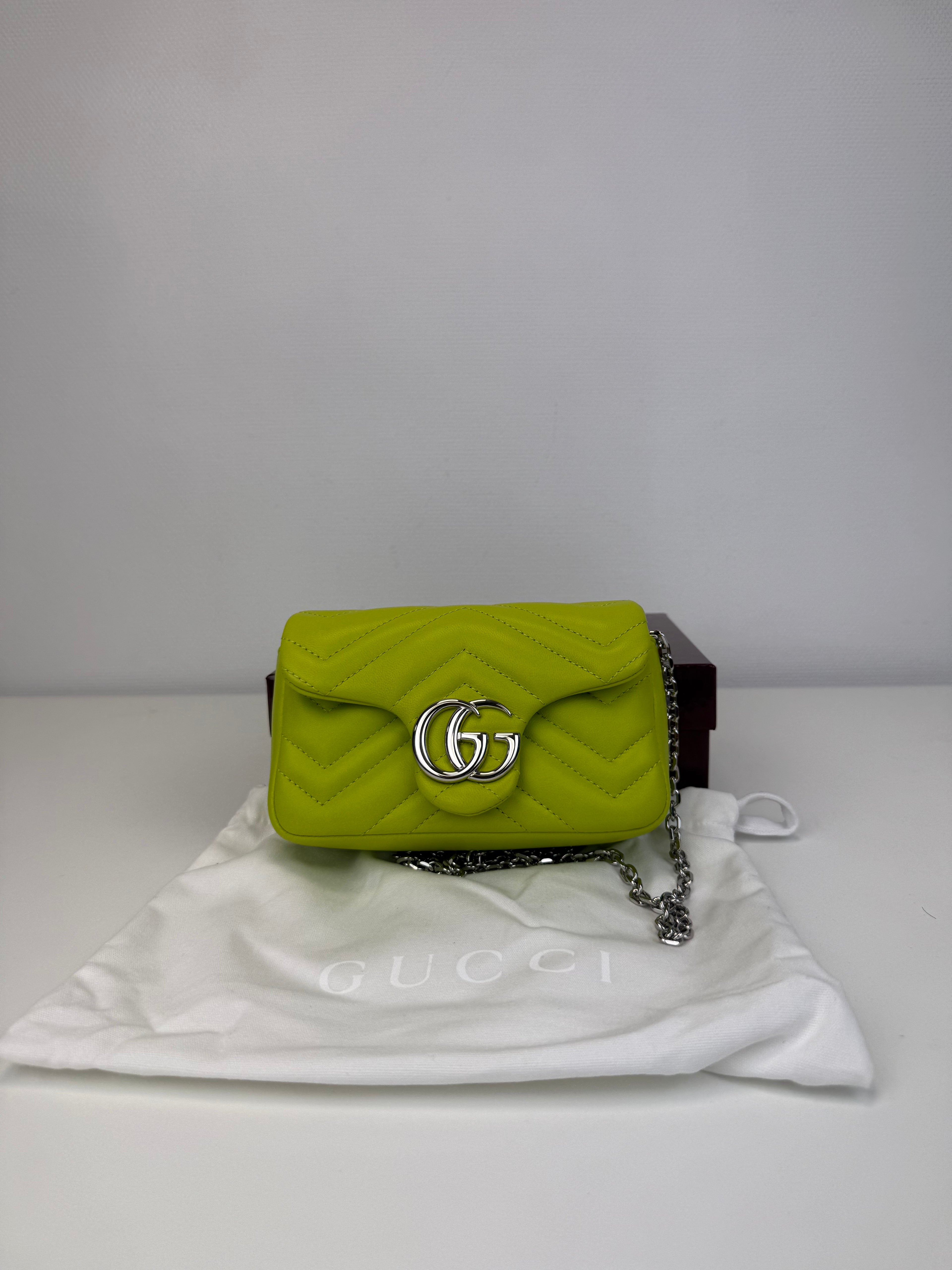 Super mini Marmont Gucci