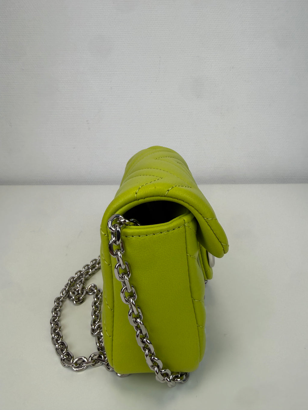 Super mini Marmont Gucci
