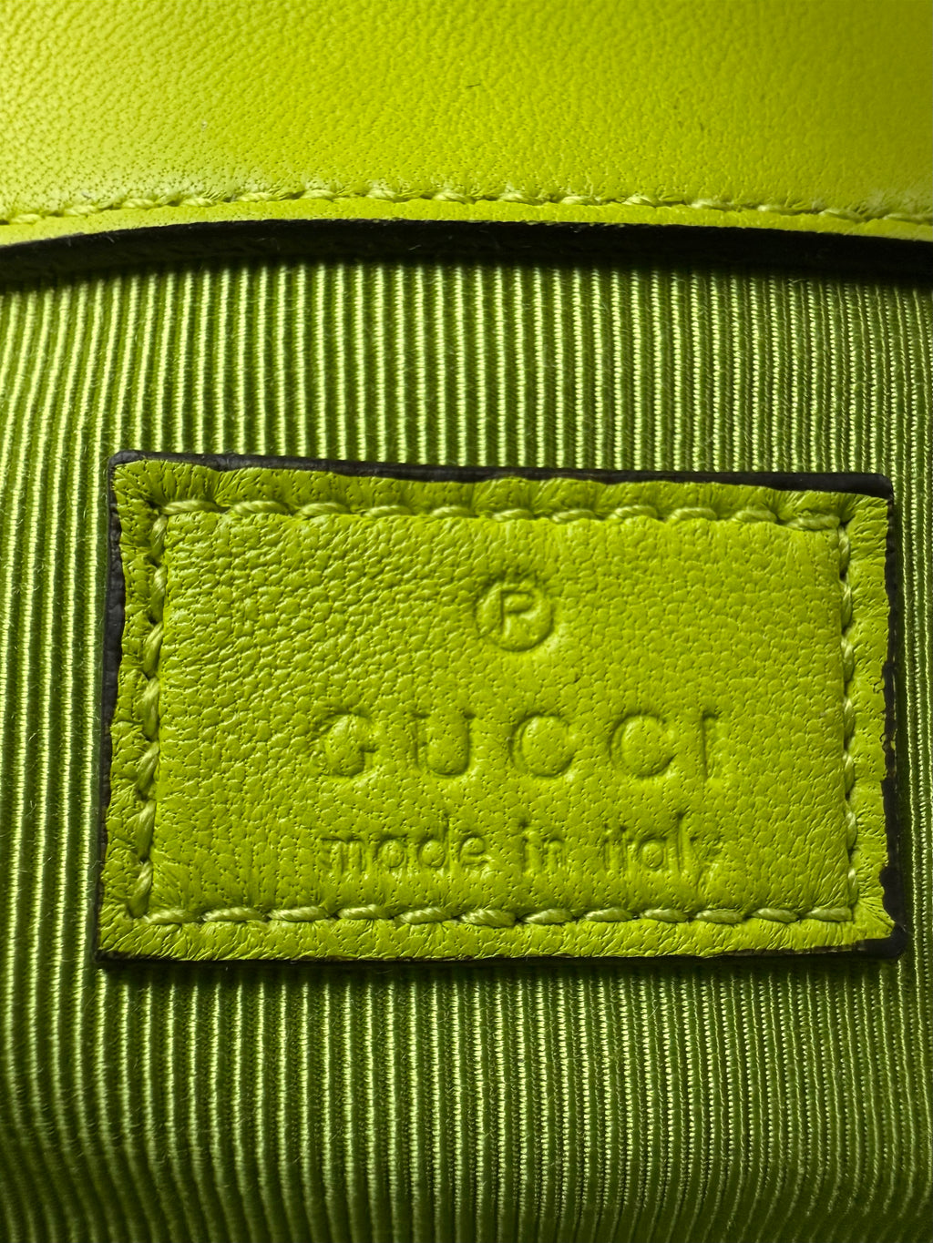 Super mini Marmont Gucci