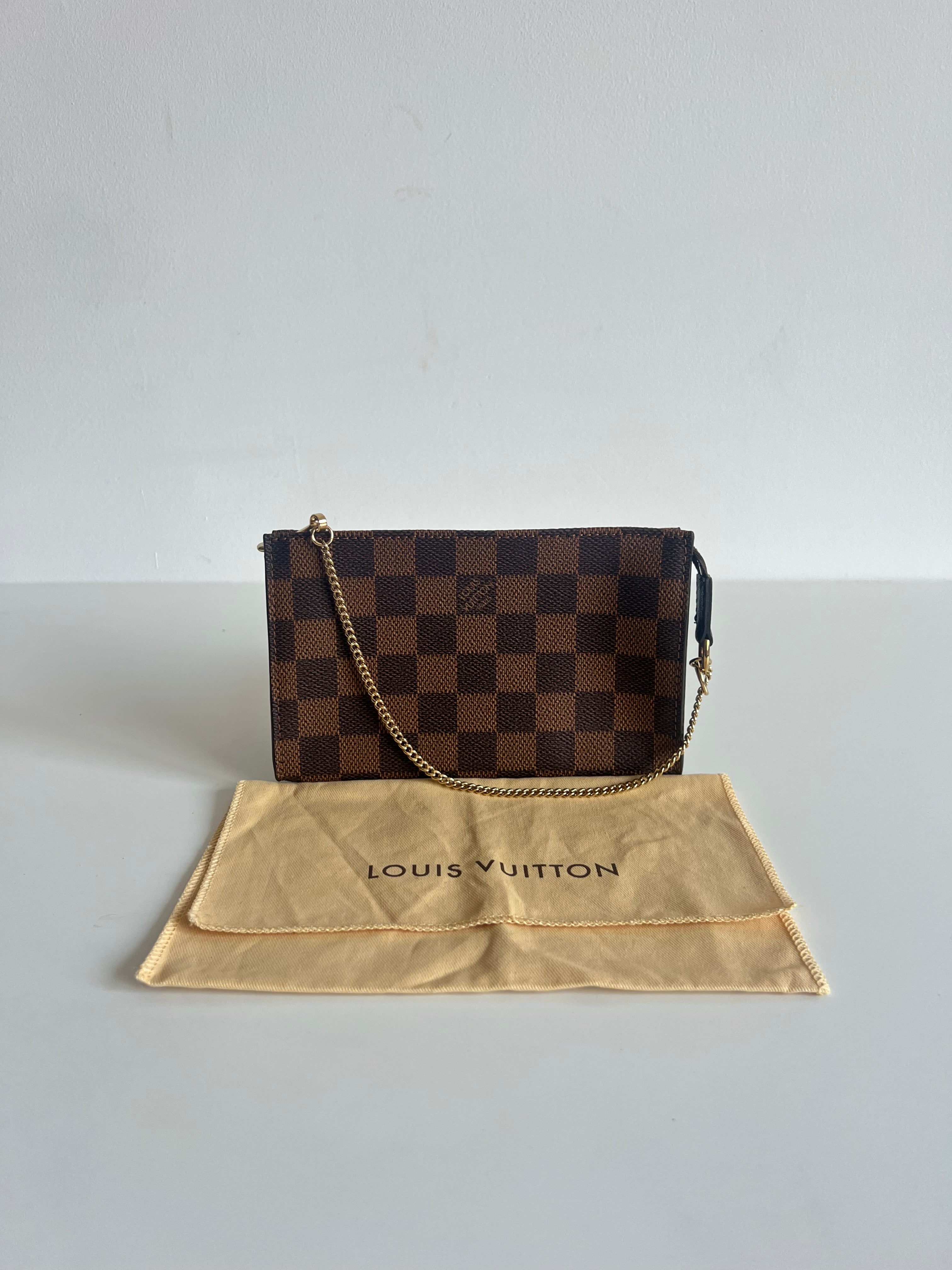 Pochette accessoires