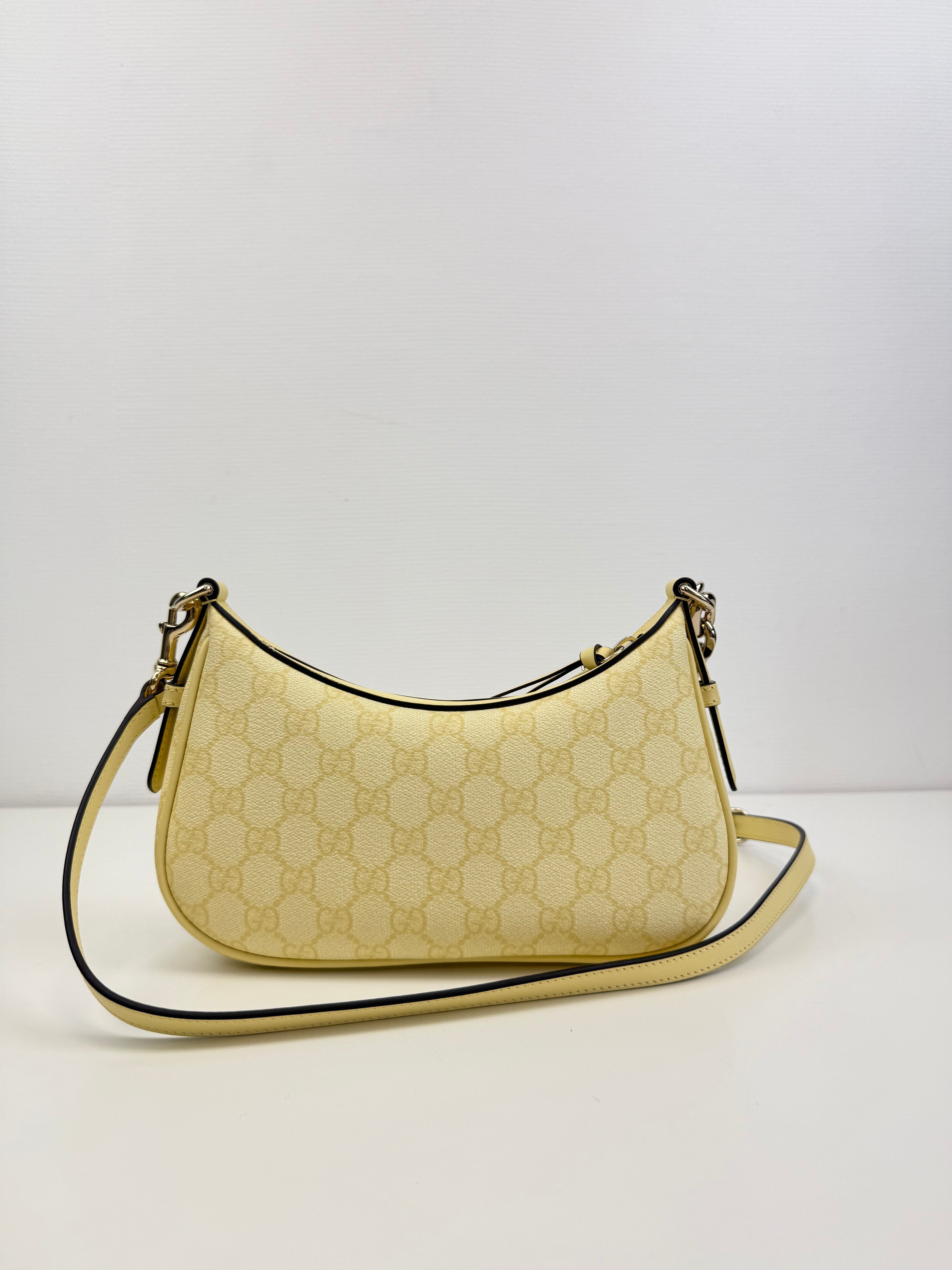 GG Emblem small shoulder bag Gucci