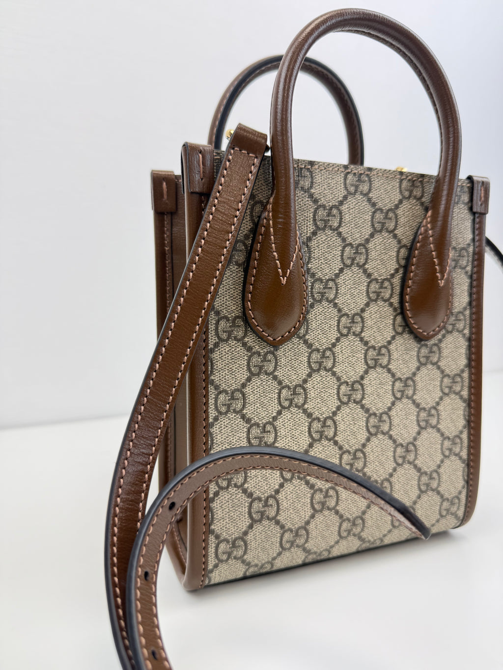 Sac Gucci supreme GG