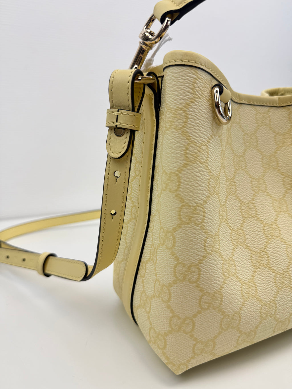 Sac GG Emblem en coton enduit grainé avec monogramme Gucci