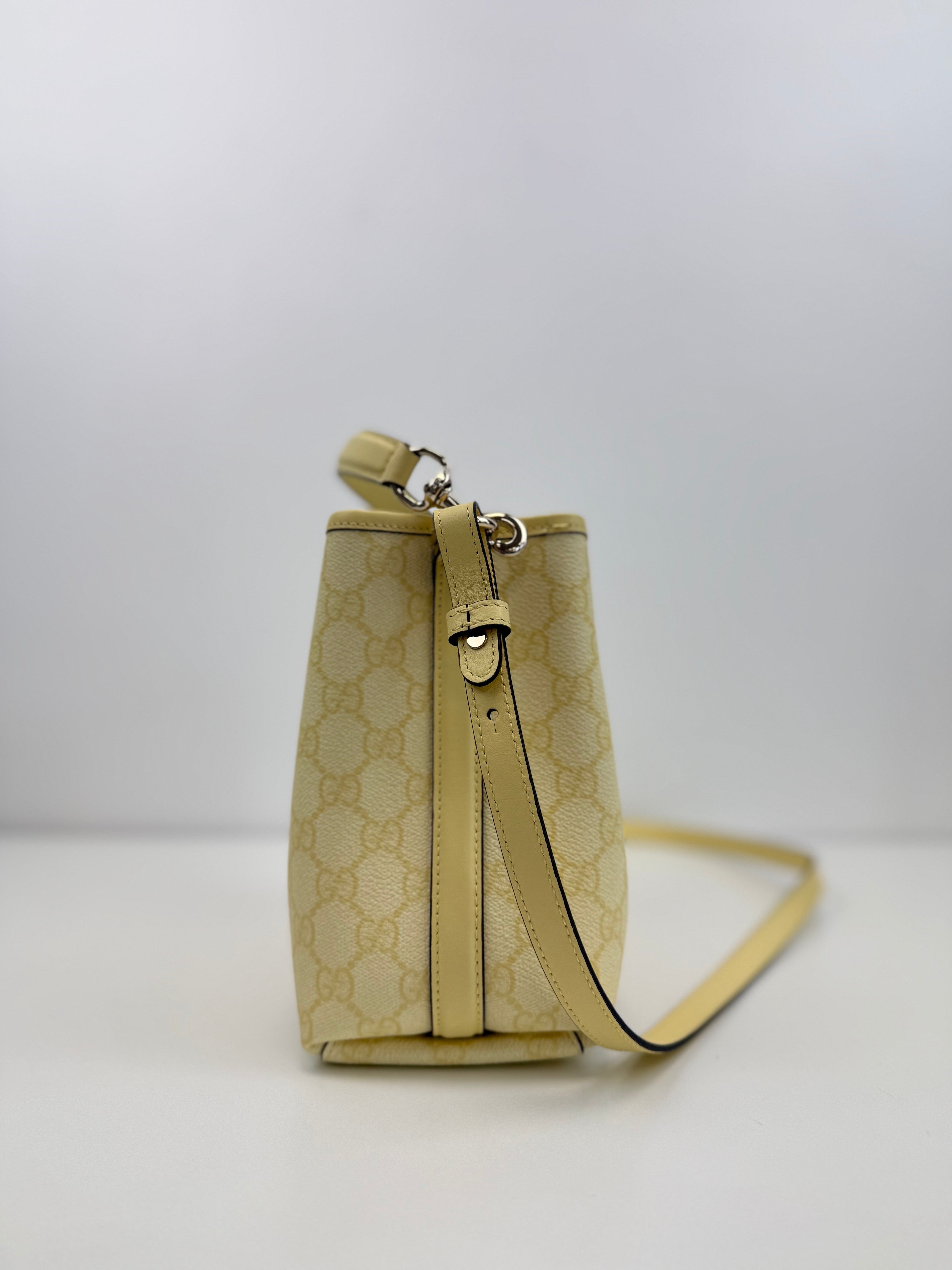 Sac GG Emblem en coton enduit grainé avec monogramme Gucci