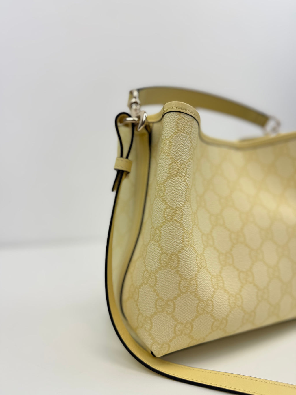 Sac GG Emblem en coton enduit grainé avec monogramme Gucci