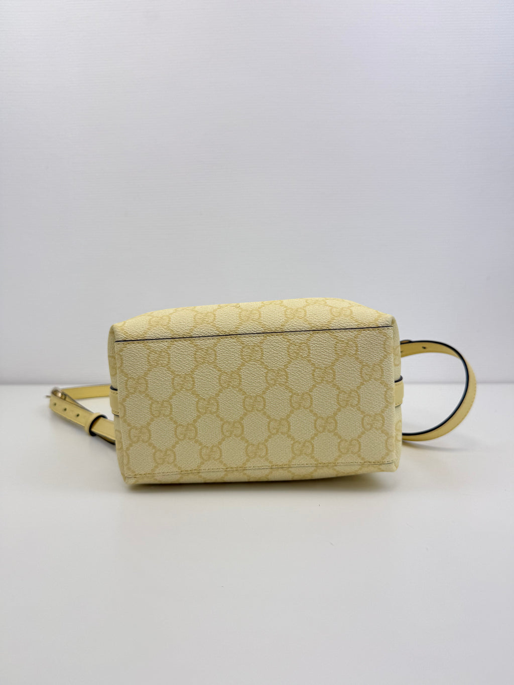 Sac GG Emblem en coton enduit grainé avec monogramme Gucci