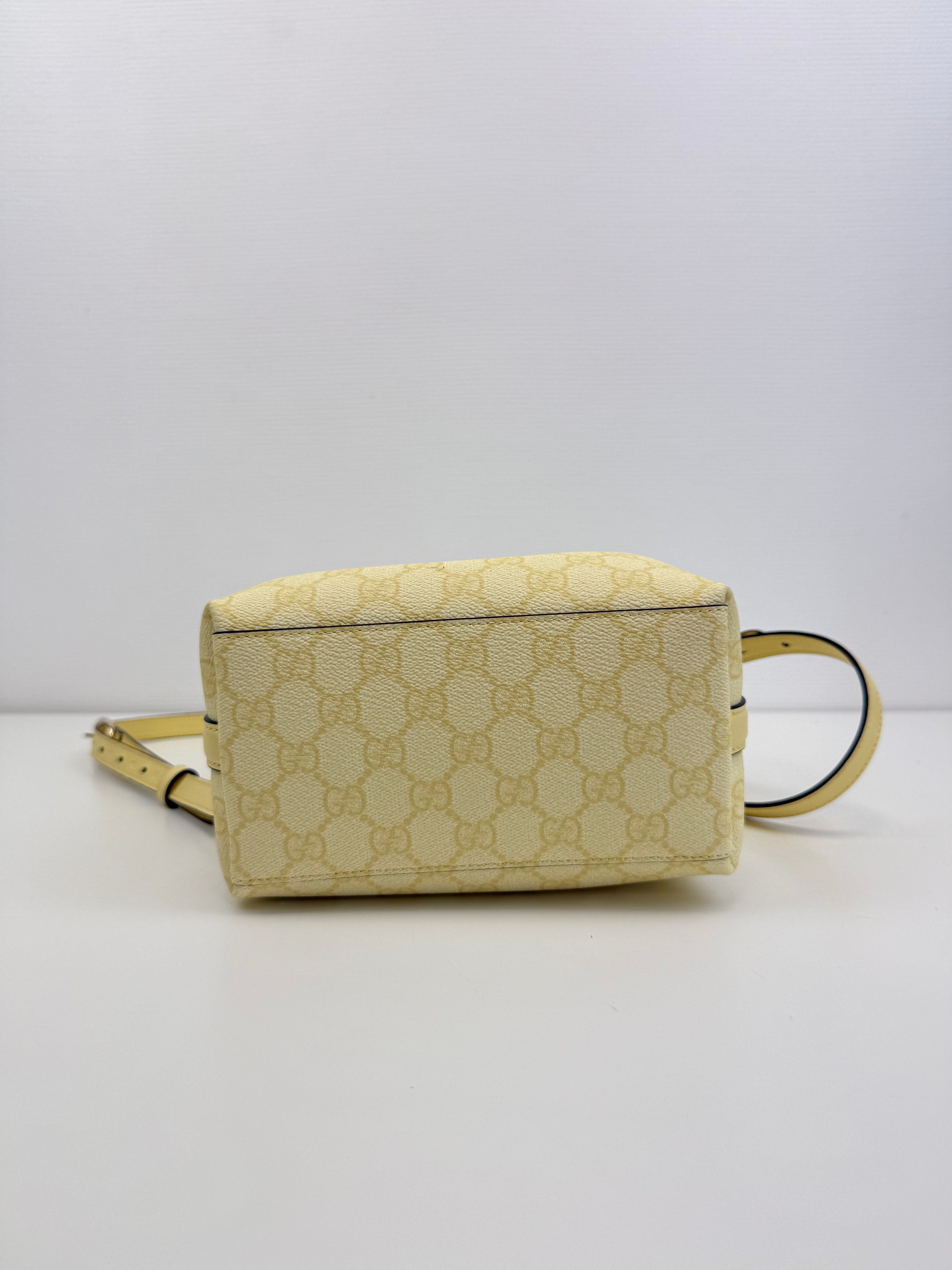 Sac GG Emblem en coton enduit grainé avec monogramme Gucci
