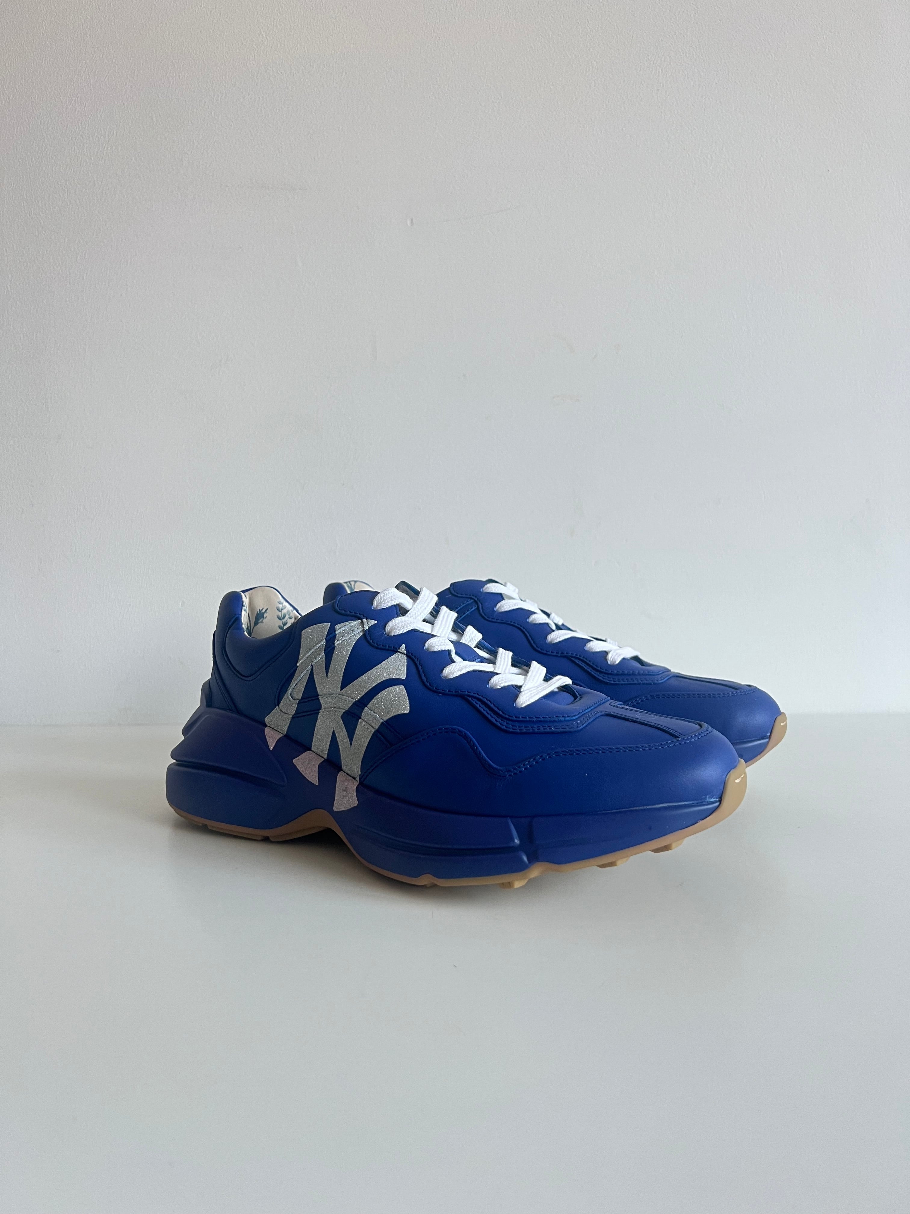 Rhyton Limited edition