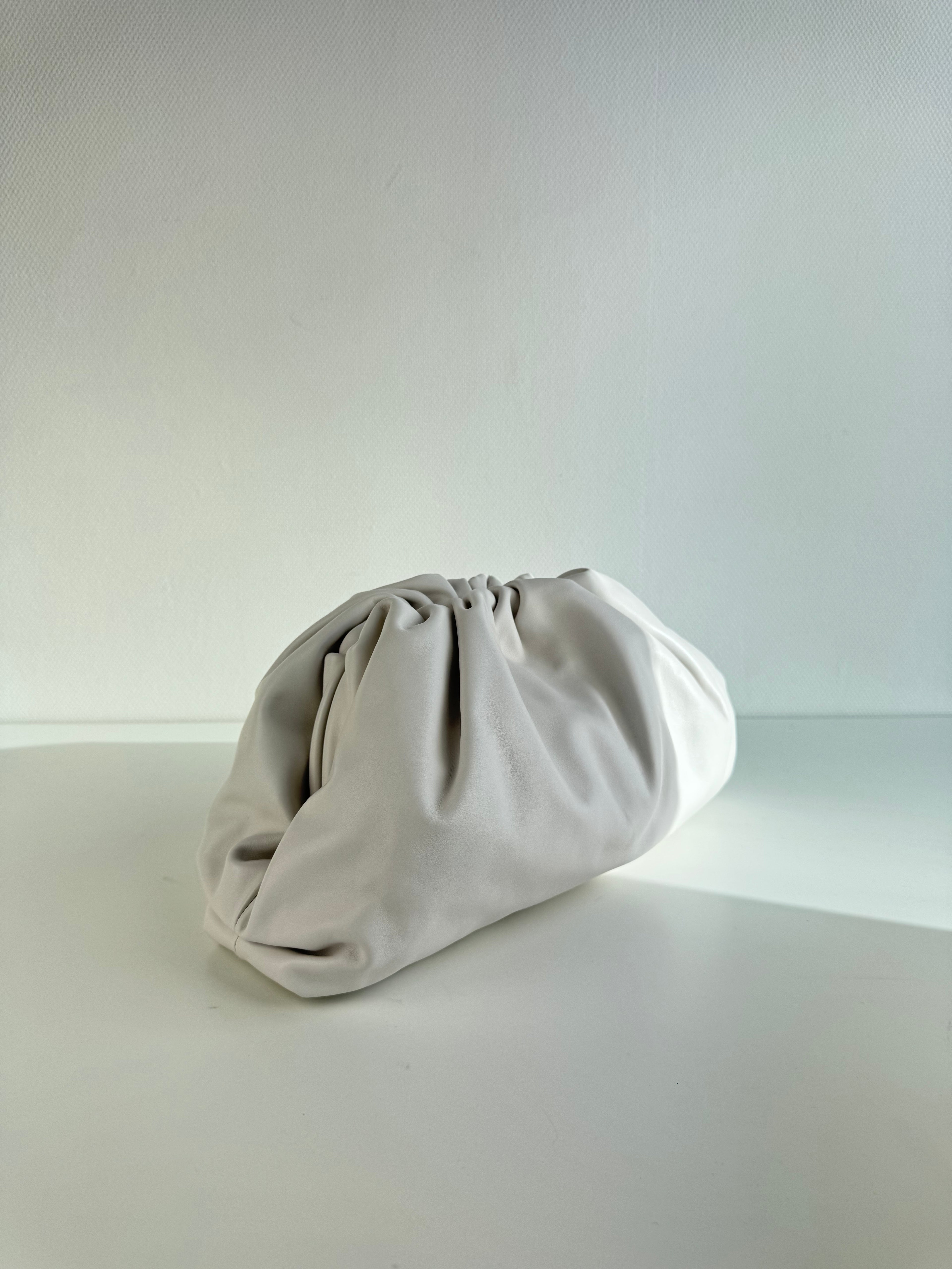 Sac Pouch Bottega Veneta