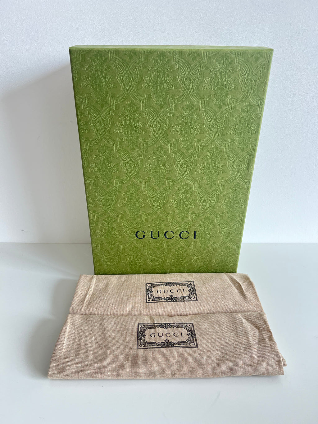 Basket embossed Gucci