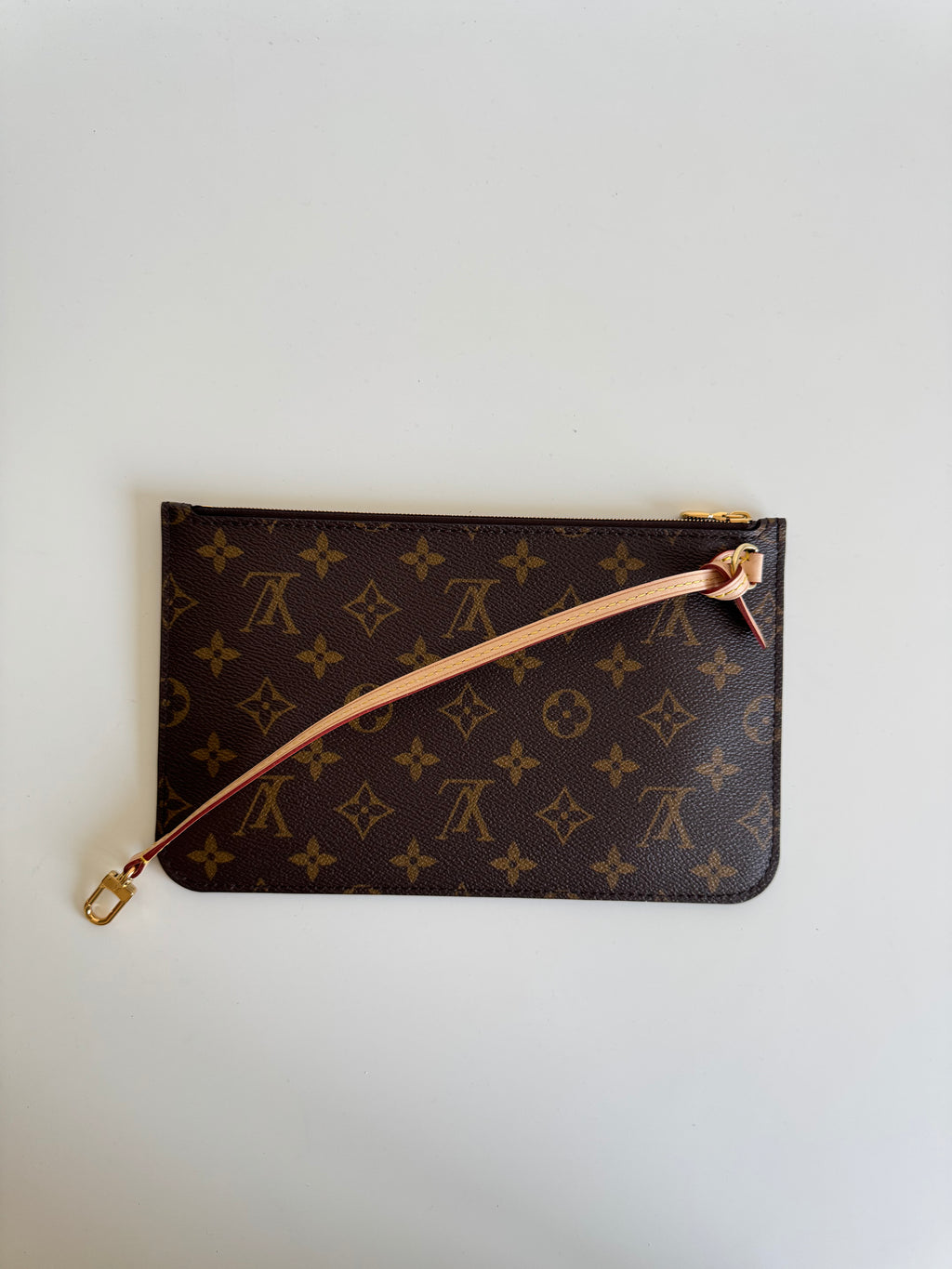 Pochette neverfull Louis Vuitton
