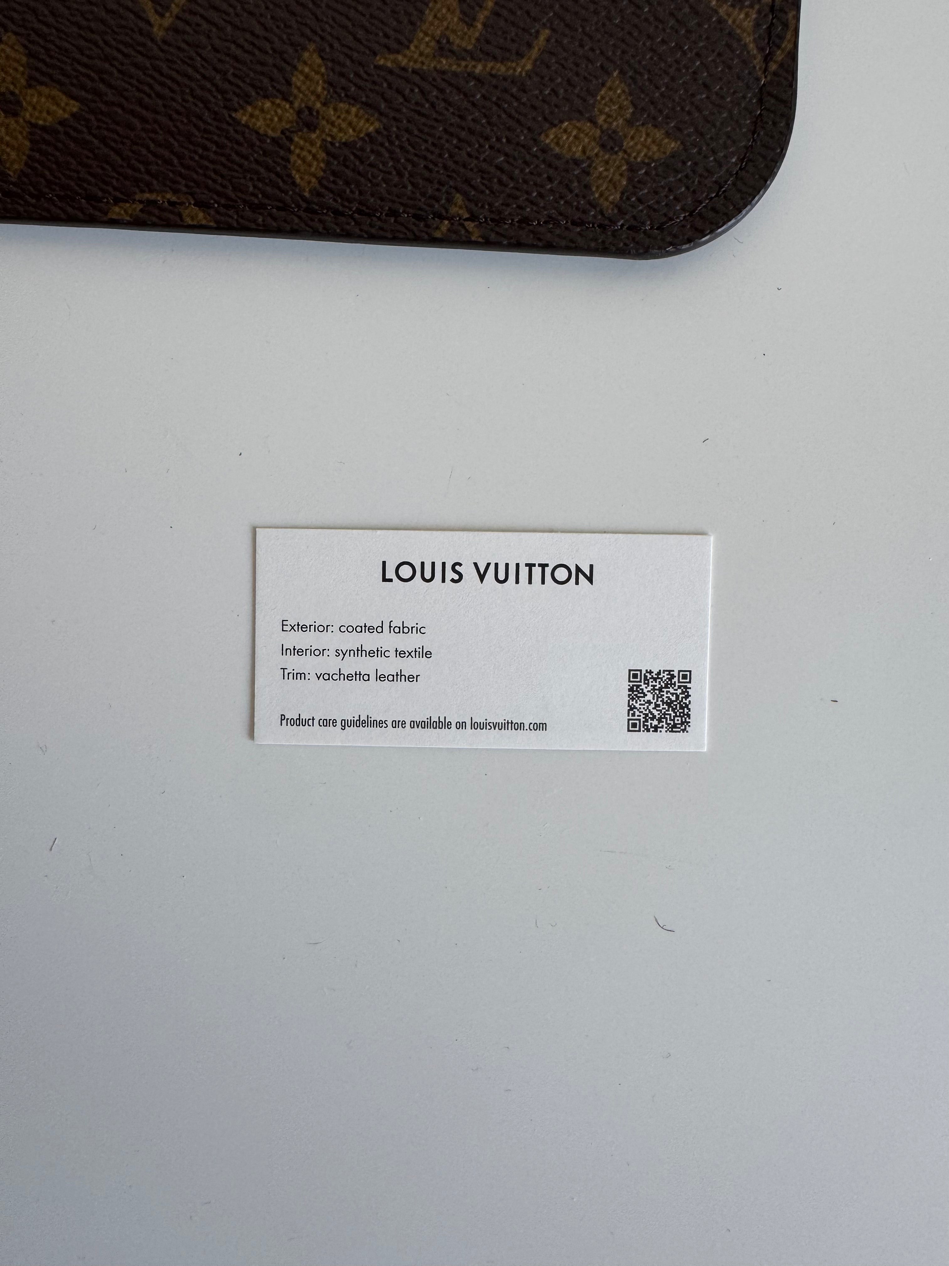 Pochette neverfull Louis Vuitton