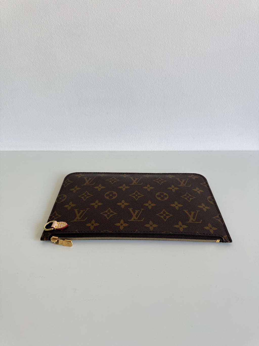Pochette neverfull Louis Vuitton