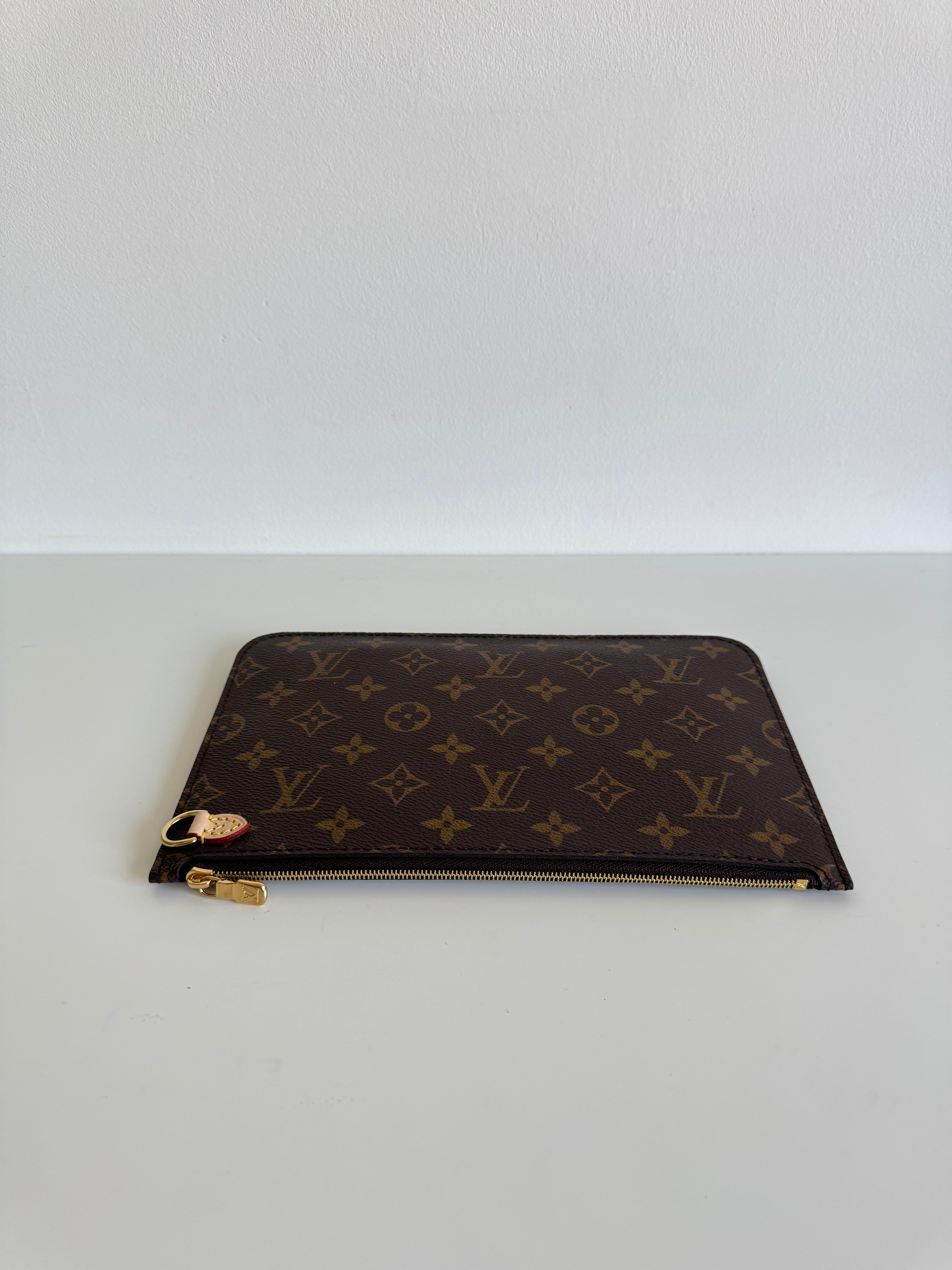 Pochette neverfull