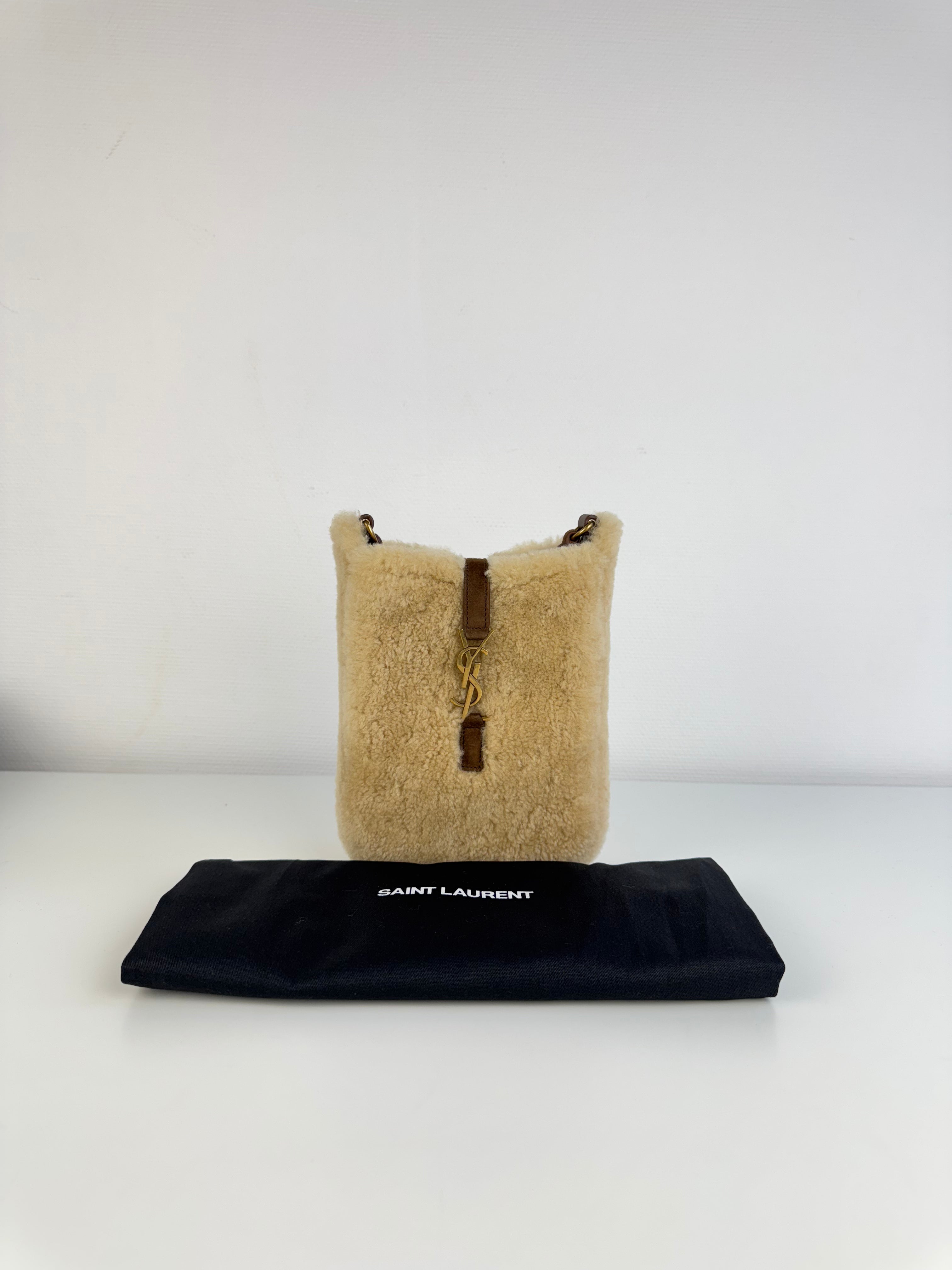 5 à 7 vertical Saint Laurent