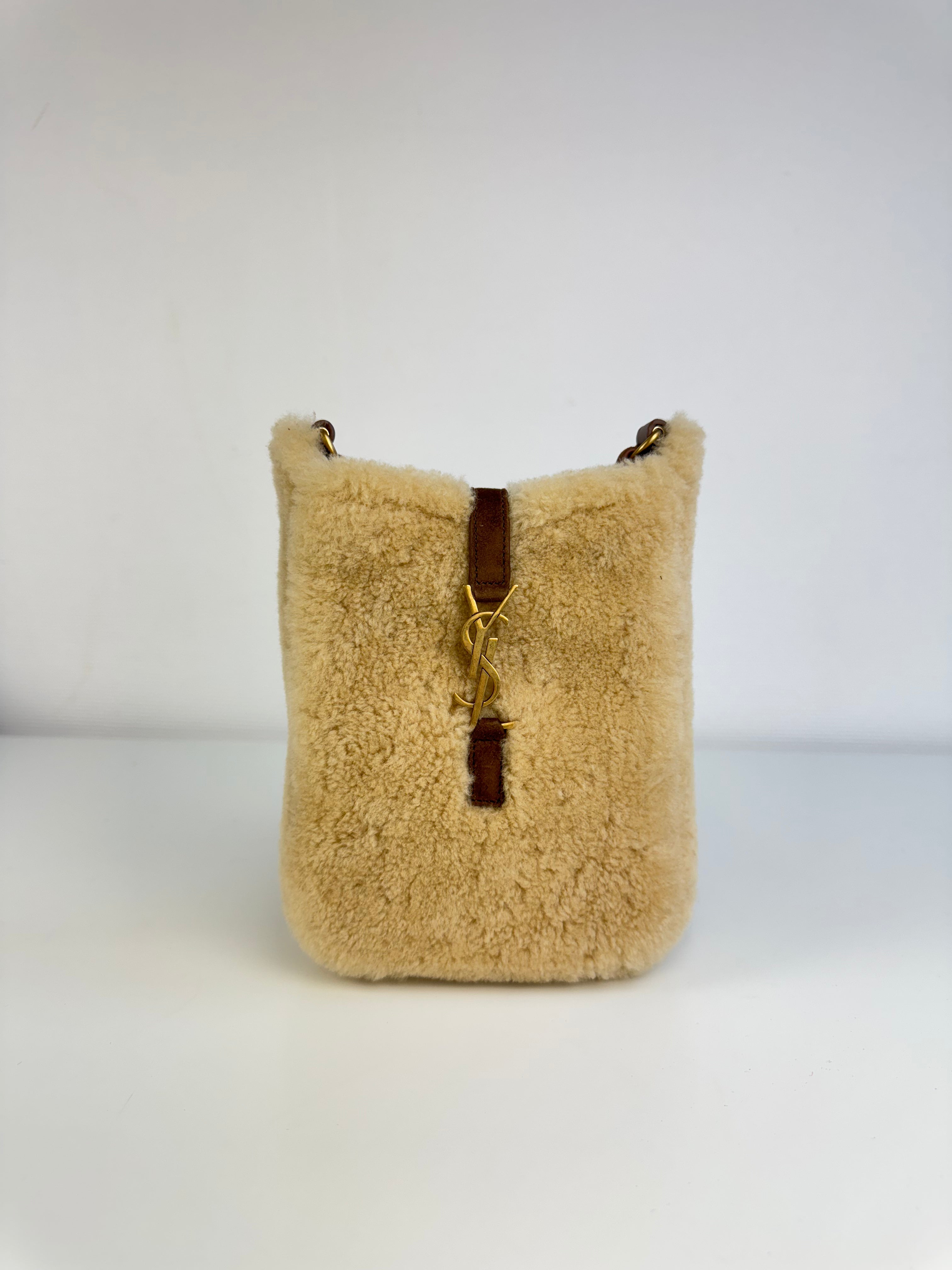 5 à 7 vertical Saint Laurent