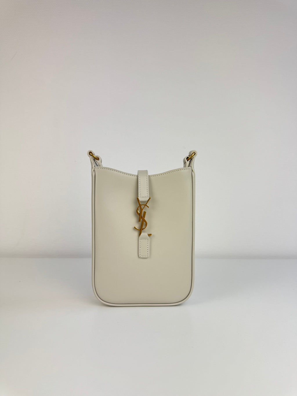 5 à 7 Vertical Saint Laurent