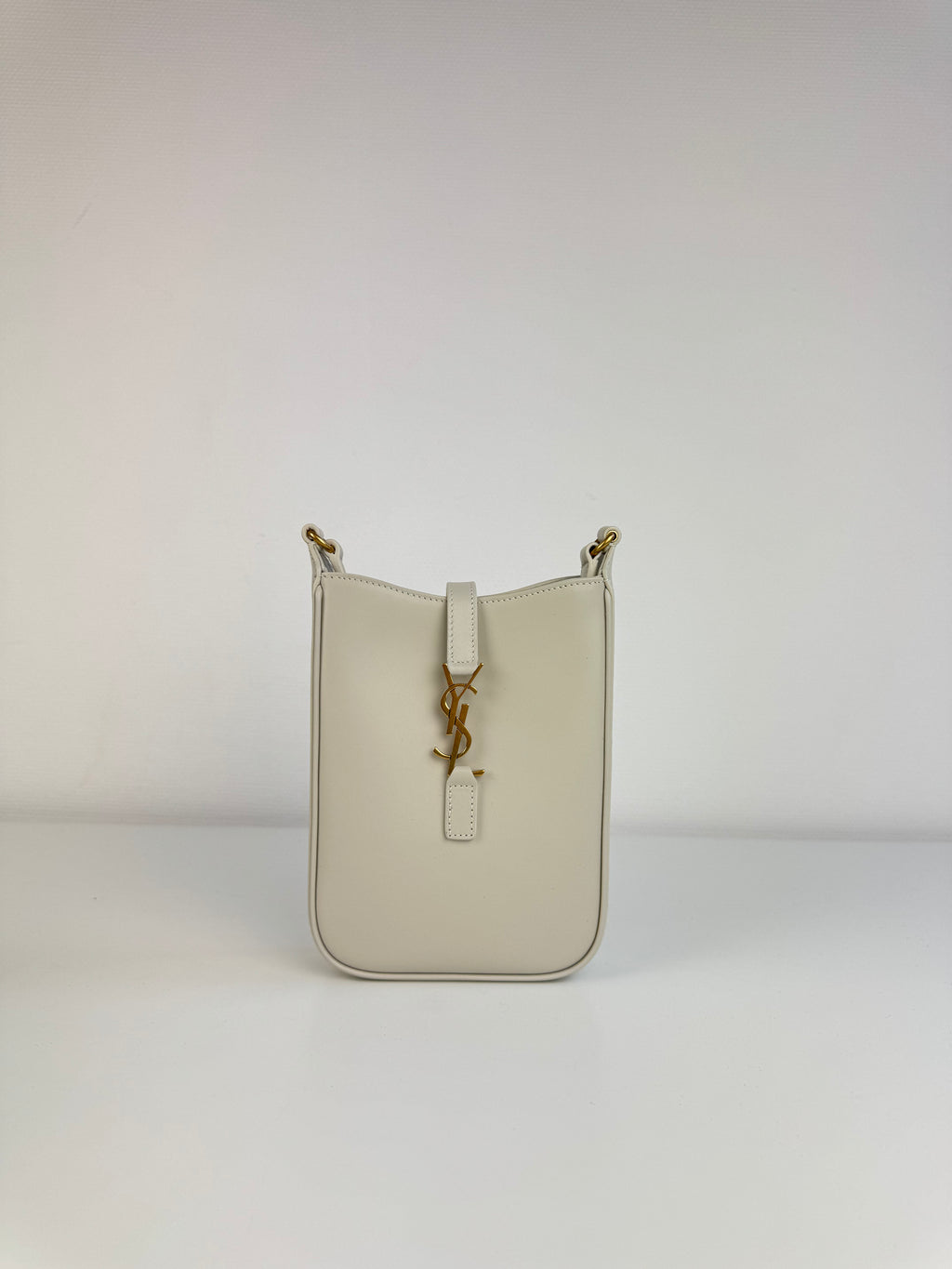 5 à 7 Vertical Saint Laurent