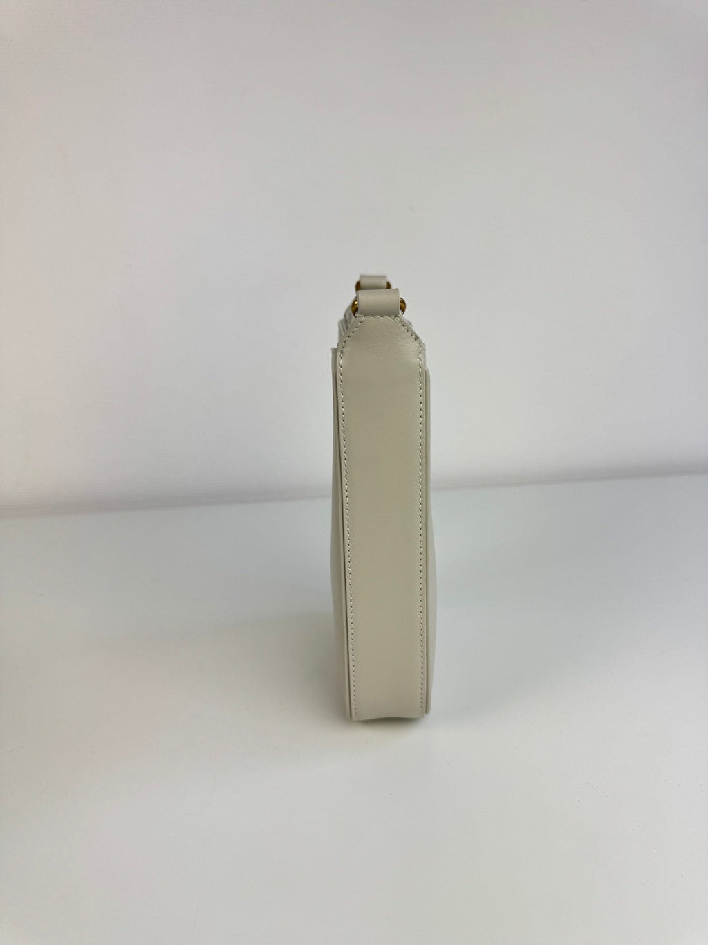 5 à 7 Vertical Saint Laurent