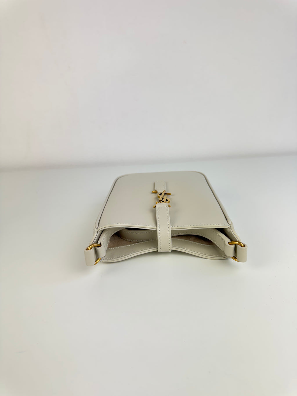 5 à 7 Vertical Saint Laurent