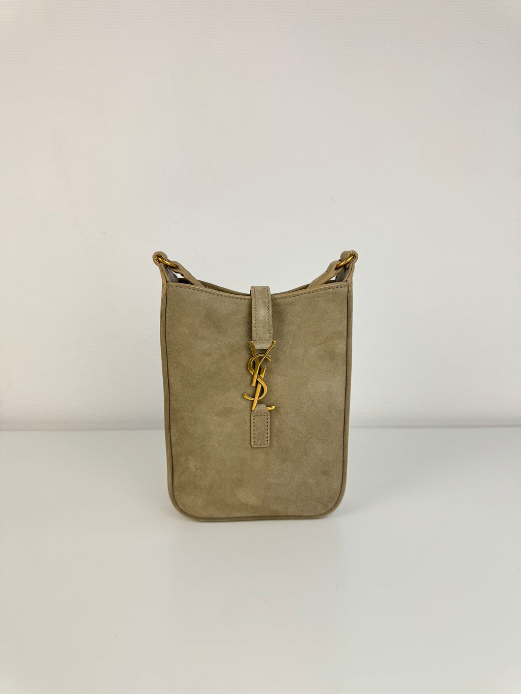 5 à 7 Vertical Saint Laurent