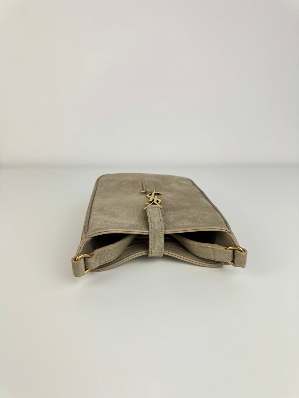 5 à 7 Vertical Saint Laurent